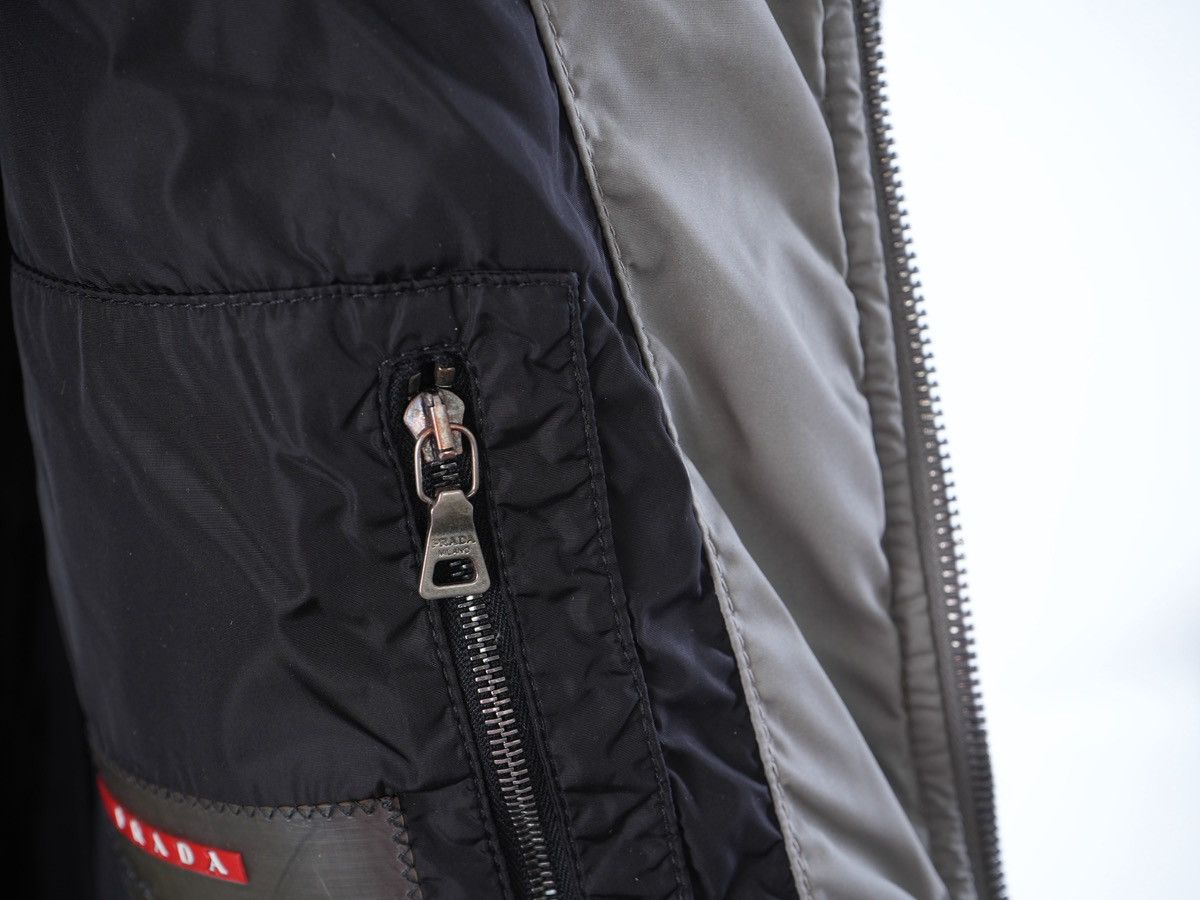 Prada Vintage PRADA Bomber Nylon Hooded Jacket Black Tab Size US M / EU 48-50 / 2 - 9 Thumbnail