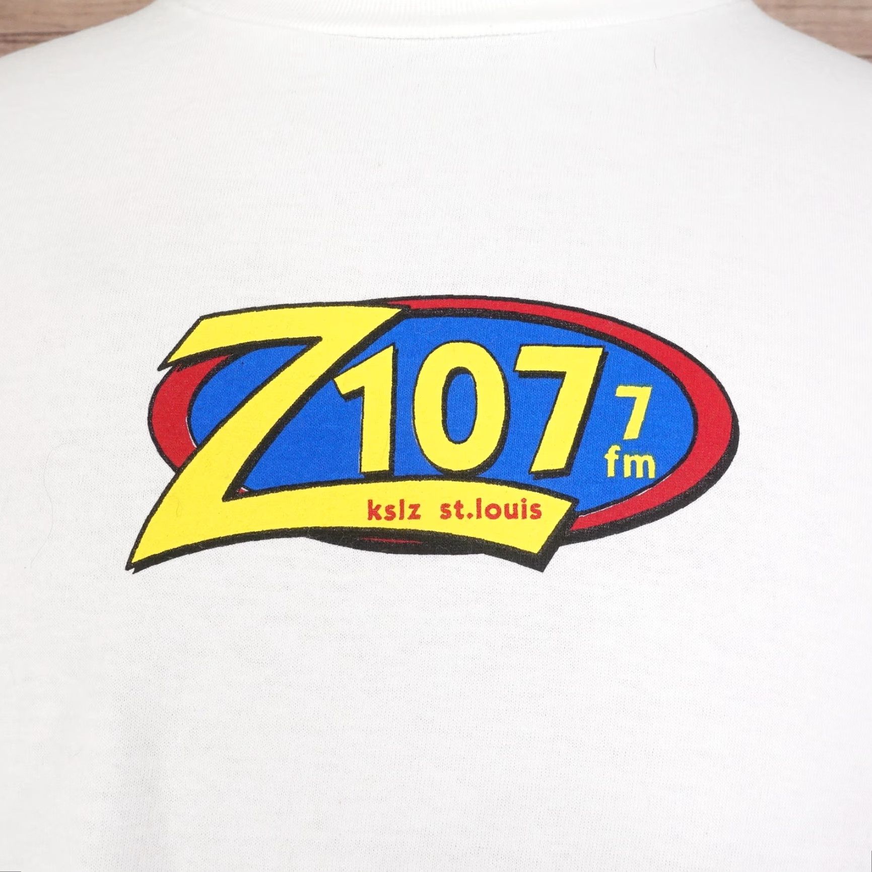 Fruit Of The Loom VINTAGE Radio Promo T-Shirt Mens XL Cotton White 90s St Louis KSLZ Z107.7 Graphic Size US XL / EU 56 / 4 - 2 Thumbnail