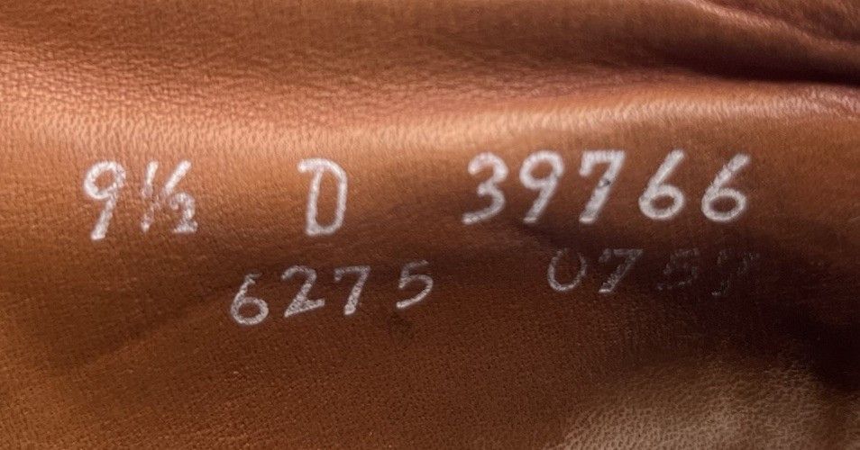 Allen Edmonds Allen Edmonds MCALLISTER Size 9.5 D Burgundy Leather Oxfords Size US 9.5 / EU 42-43 - 12 Thumbnail
