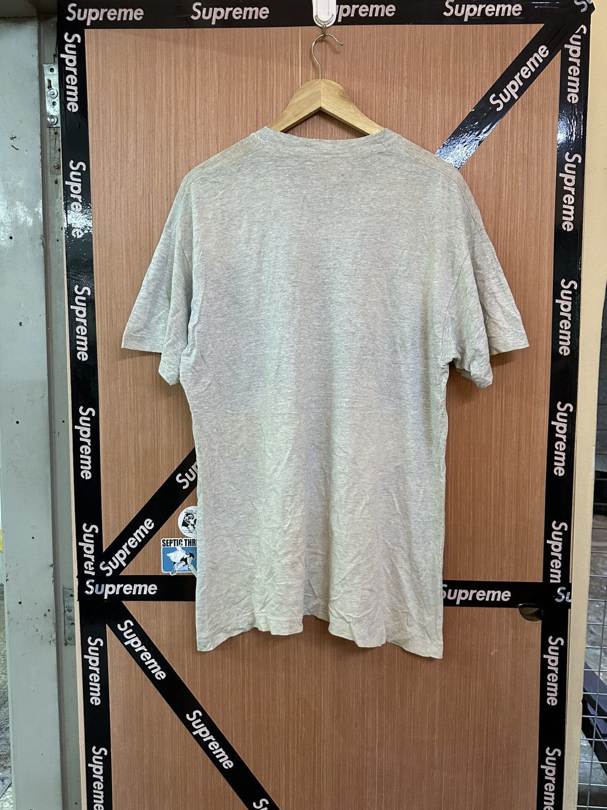 Vintage Vintage 90's Checkpoint Charlie Berlin Distressed Tees Size US L / EU 52-54 / 3 - 2 Thumbnail