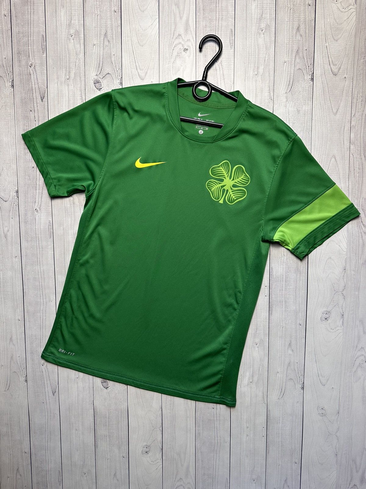 Nike × Vintage Vintage Nike Celtic soccer jersey tee logo green Size US S / EU 44-46 / 1 - 1 Thumbnail