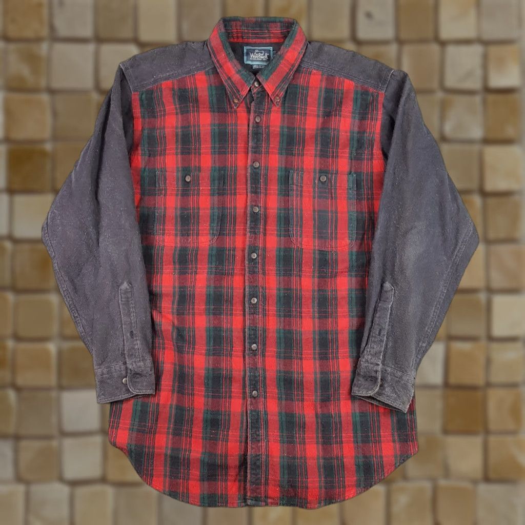 Vintage VINTAGE Woolrich Button-Up Shirt L Mens Plaid Woolrich Lumberjack 90s Red Cotton Flannel Workwear Mens Size US L / EU 52-54 / 3 - 1 Thumbnail