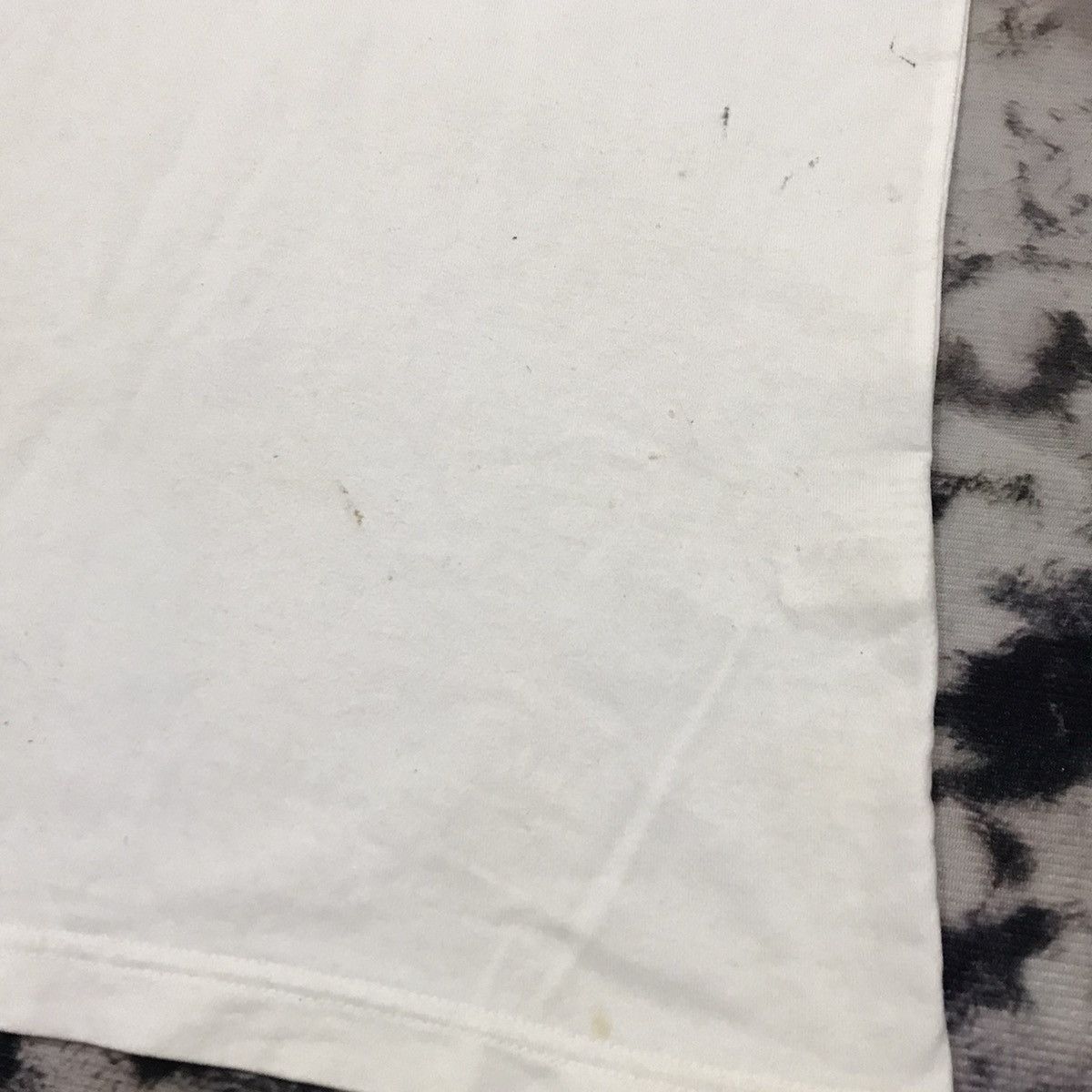 Jean-Michel Basquiat Vintage Jean Michel Basquiat Uniqlo Tshirt Size US M / EU 48-50 / 2 - 7 Thumbnail
