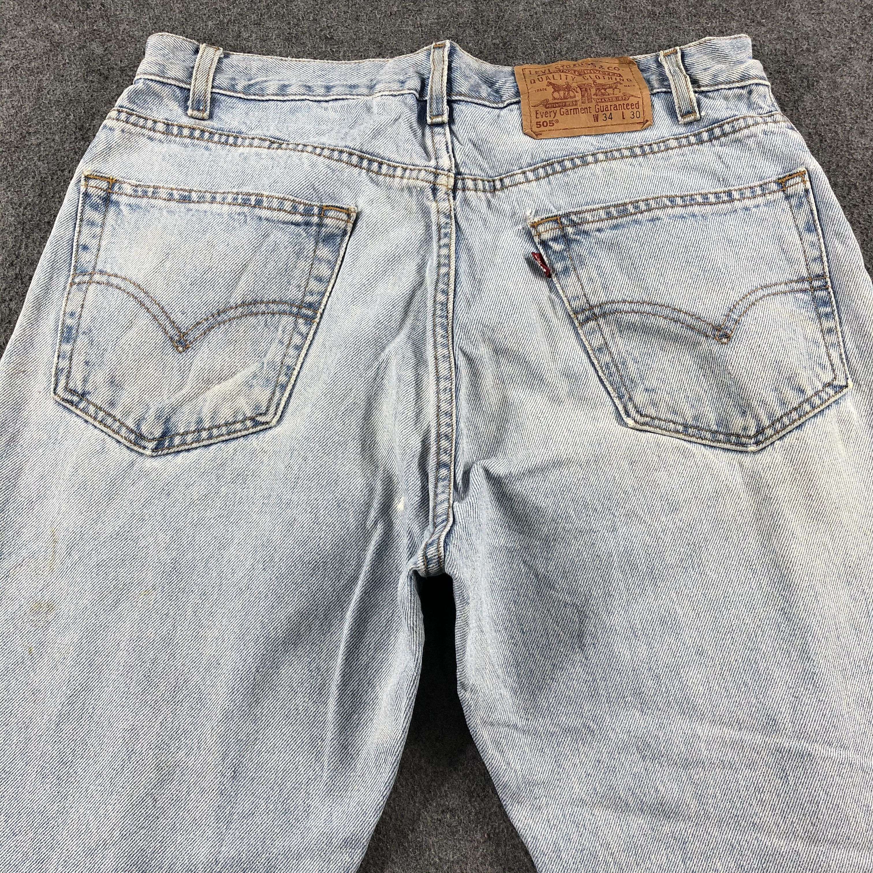 Levi's Vintage 90s Light Wash Levis 505 Jeans-J2606 Size US 32 / EU 48 - 4 Thumbnail