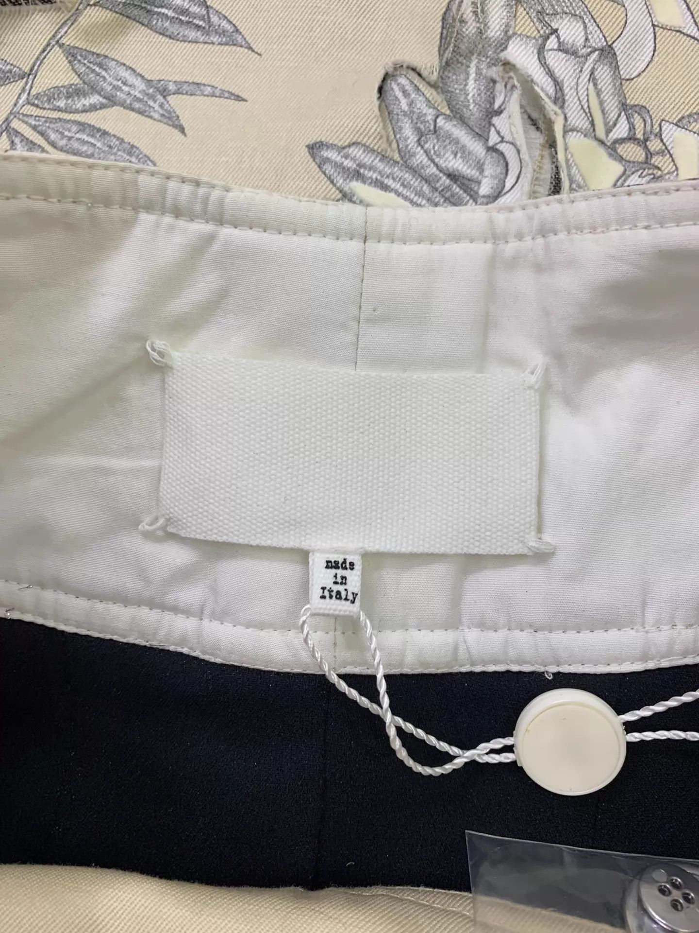 MM6 MM6 Maison Margiela khaki floral distressed skirt Size 27" / US 4 / IT 40 - 4 Thumbnail