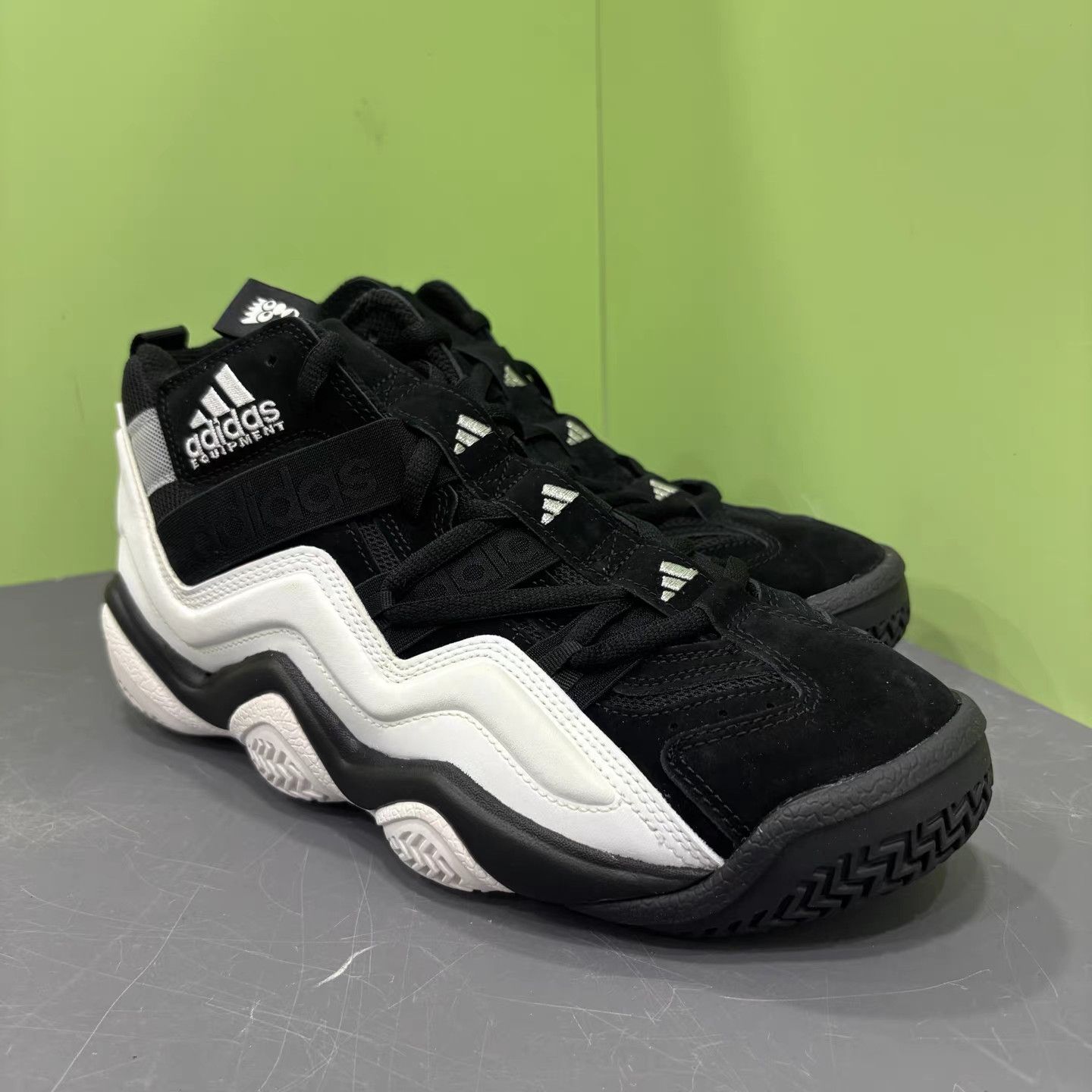 Adidas adidas Top Ten 2000 (Kobe) Black/White Basketball Shoes K15 Size US 10 / EU 43 - 3 Thumbnail