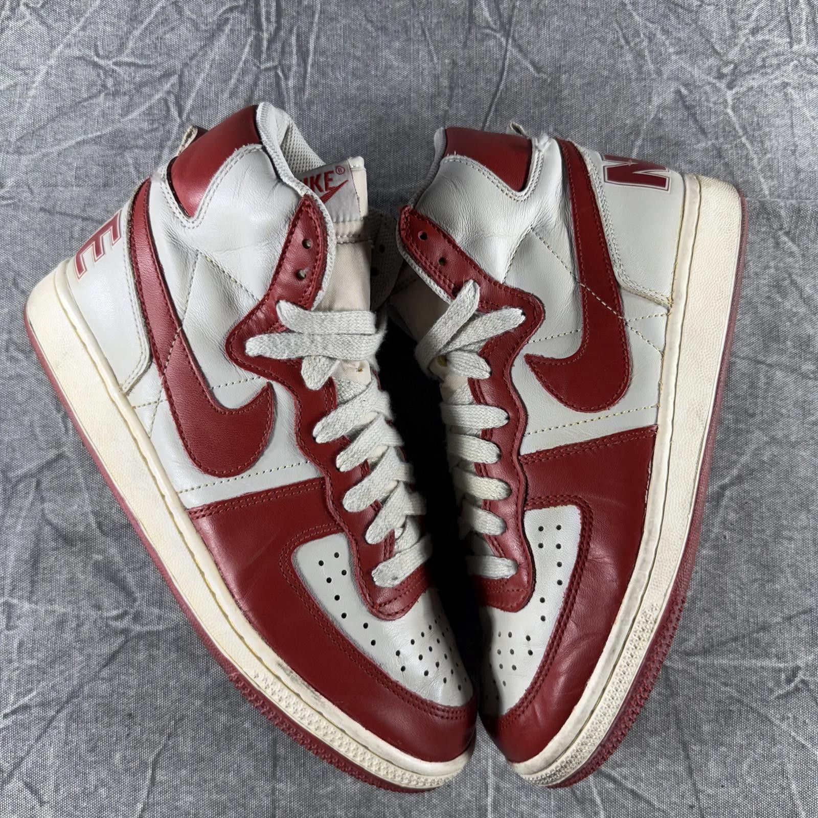 Nike Nike Men's 8 Red Vintage 2007 Terminator High 318677-061 Size US 9 / EU 42 - 5 Thumbnail