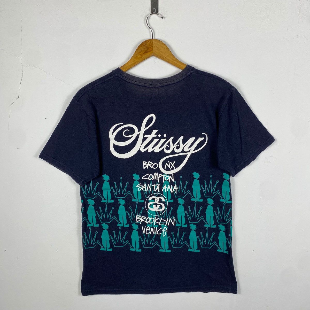 Stussy Vintage STUSSY Worldwide Graphic Sunfaded Tee Shirt Small Size US S / EU 44-46 / 1 - 4 Thumbnail