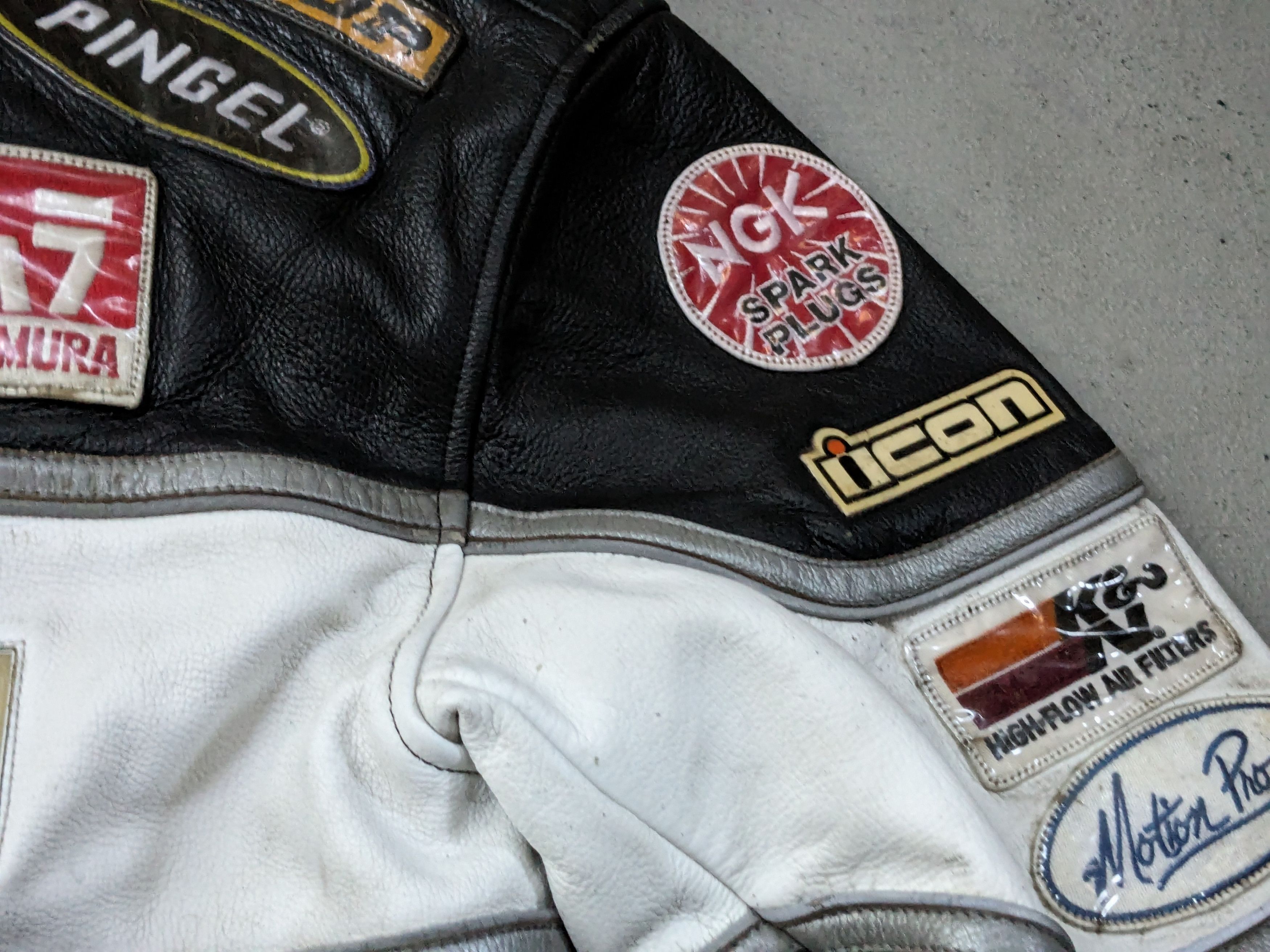 Genuine Leather Vintage Motorcycle Leather Biker Jacket Black White Y2K Size US L / EU 52-54 / 3 - 10 Thumbnail