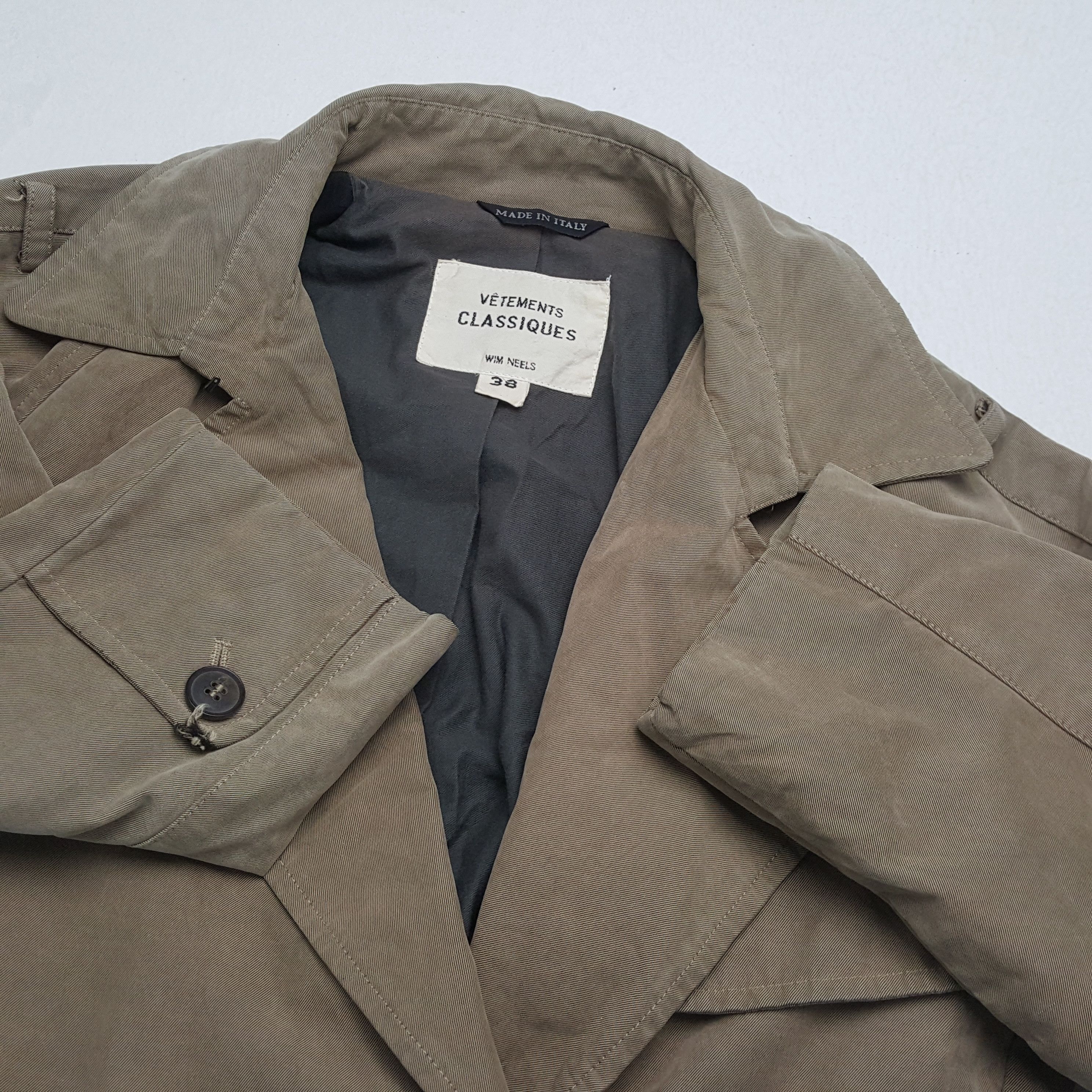 Vintage Vintage VETEMENTS CLASSIQUES Fashion Brand Trench Coats Size US M / EU 48-50 / 2 - 9 Thumbnail