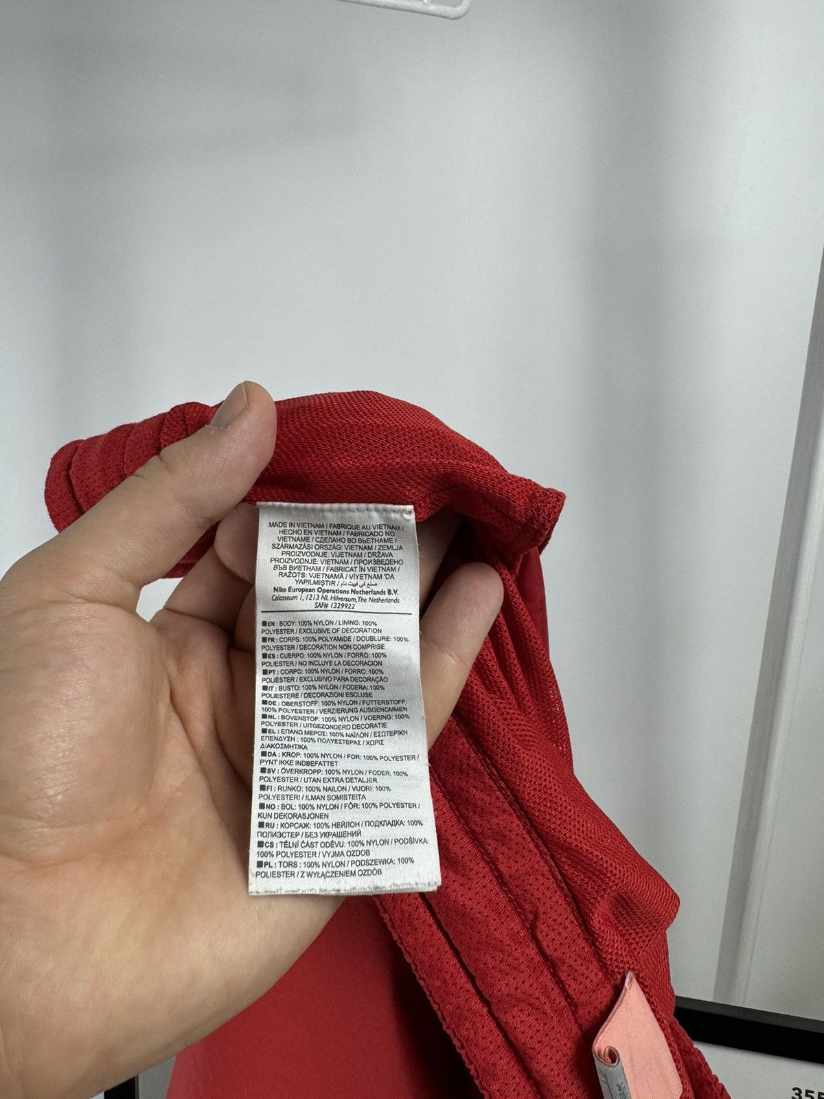 Nike Rare Nike Shorts Size US 36 / EU 52 - 8 Thumbnail