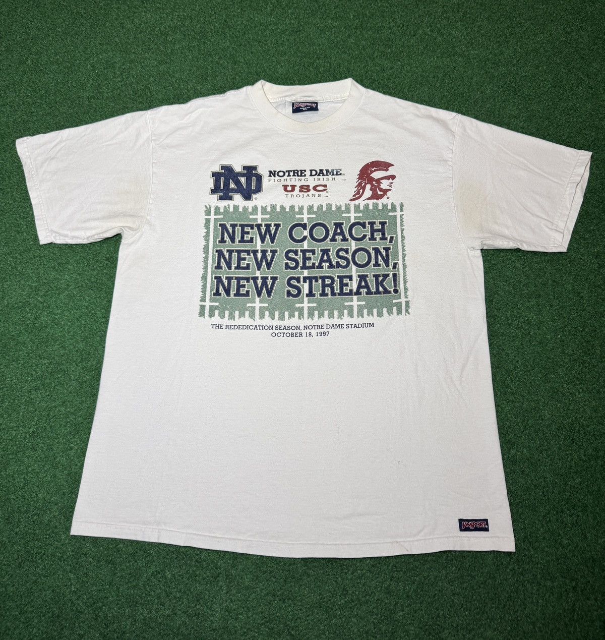 Jansport Notre Dame Irish 90s College Football Jansport XL T Shirt Size US XL / EU 56 / 4 - 1 Thumbnail