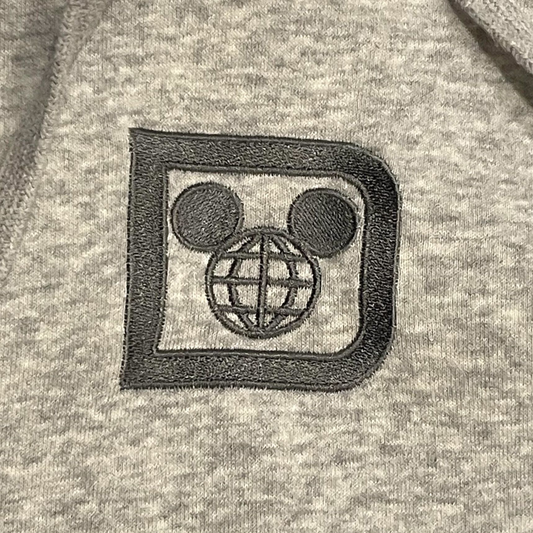 Disney Disney Hoodie Mens XL Pullover Gray Fleece Mickey Mouse Walt Disney World Castle 1971 Logo Graphic Print Hooded Pockets Size US XL / EU 56 / 4 - 5 Thumbnail