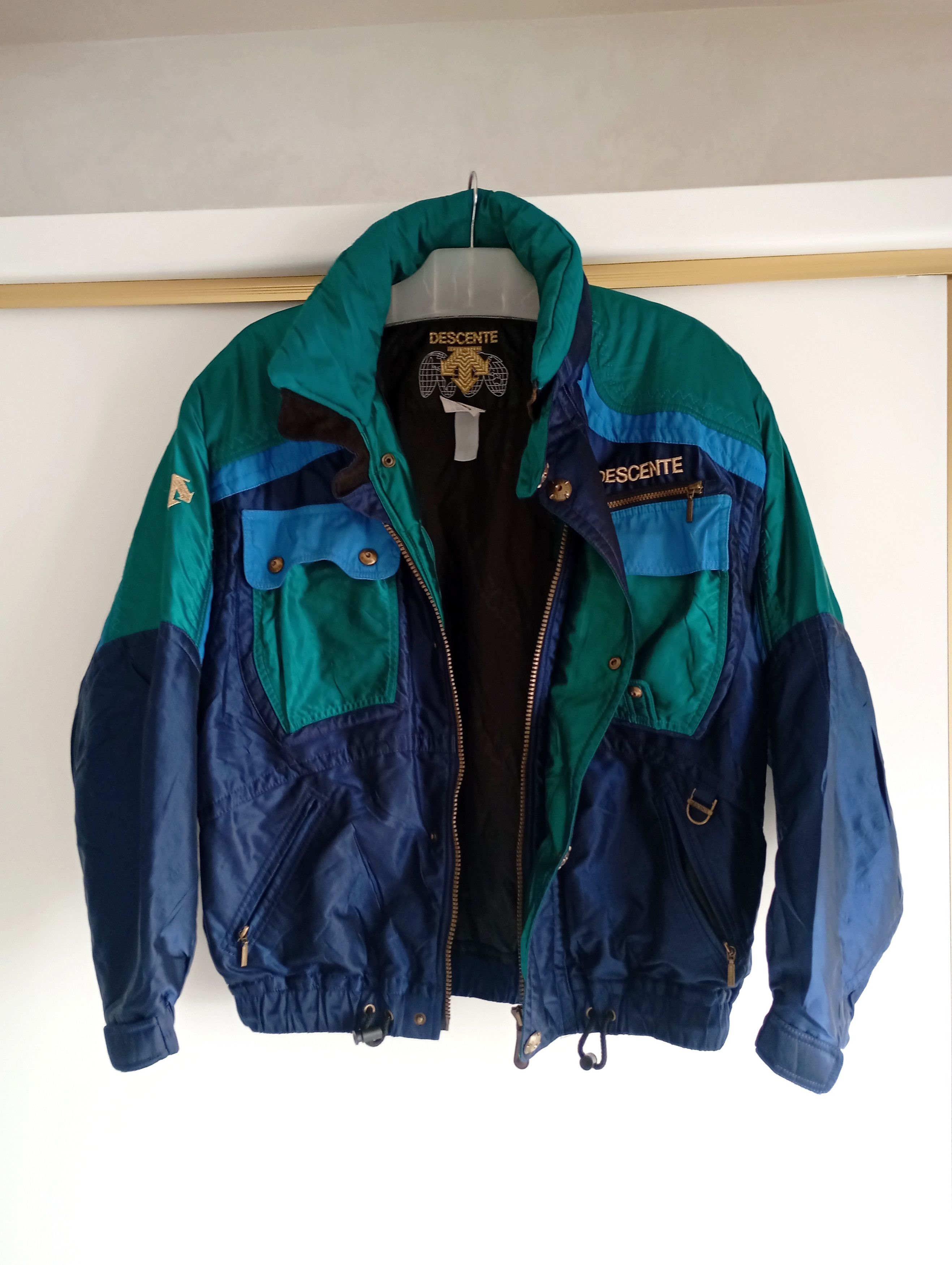 Descente Vintage Descente ski hooded jacket snowboard Size US M / EU 48-50 / 2 - 2 Thumbnail