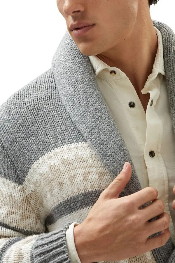 Brunello Cucinelli 0924 Cashmere Cardigan in Light Grey Size US XS / EU 42 / 0 - 3 Thumbnail