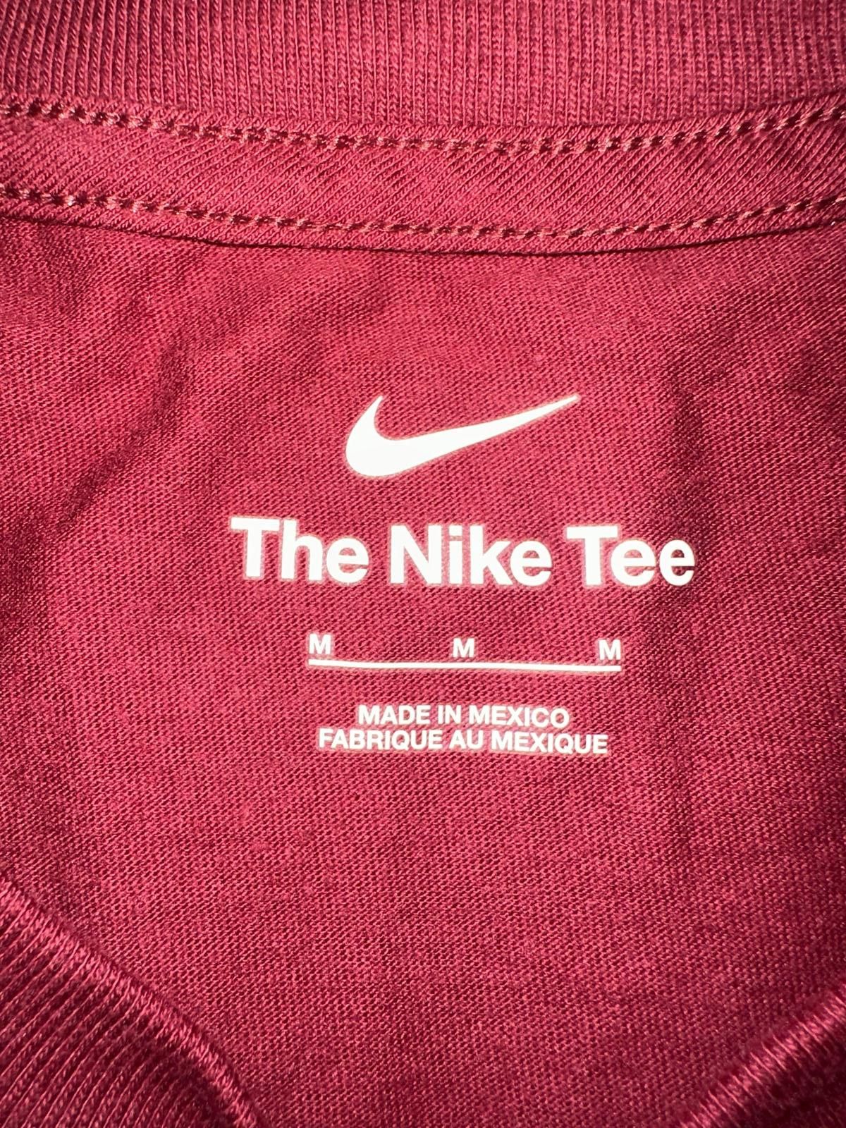 Nike Nike Men’s Liverpool Swoosh Red T-Shirt Sample Size US M / EU 48-50 / 2 - 2 Thumbnail