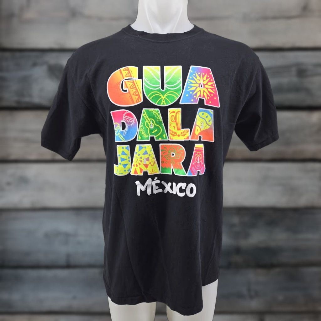Vintage VINTAGE Guadalajara Mexico Soccer T-Shirt Large Black Mens Nike? Size US L / EU 52-54 / 3 - 1 Thumbnail