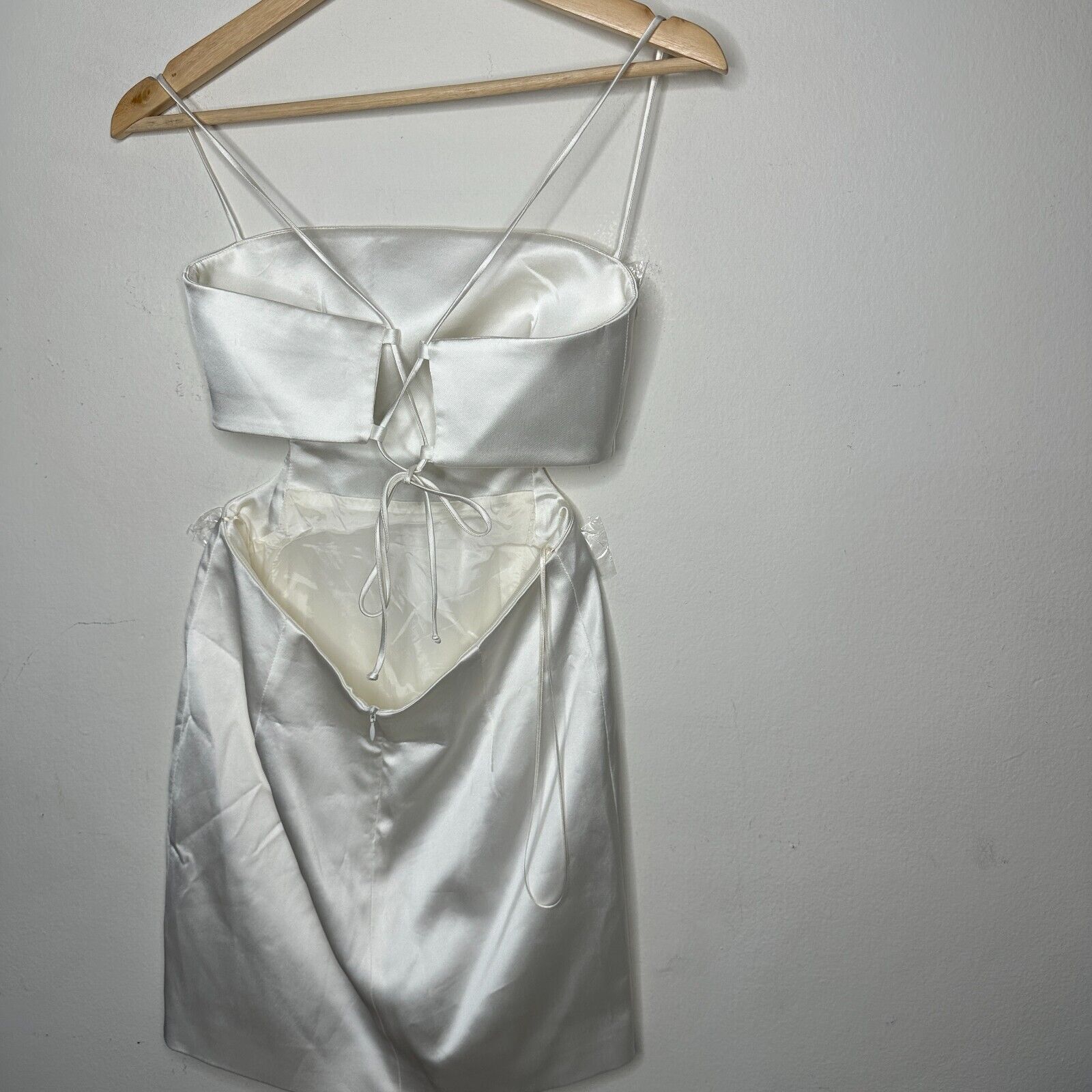 GAUGE81 Gauge81 Marta White Cut Out Sleeveless Open Side Tie Mini S Size S / US 4 / IT 40 - 6 Thumbnail