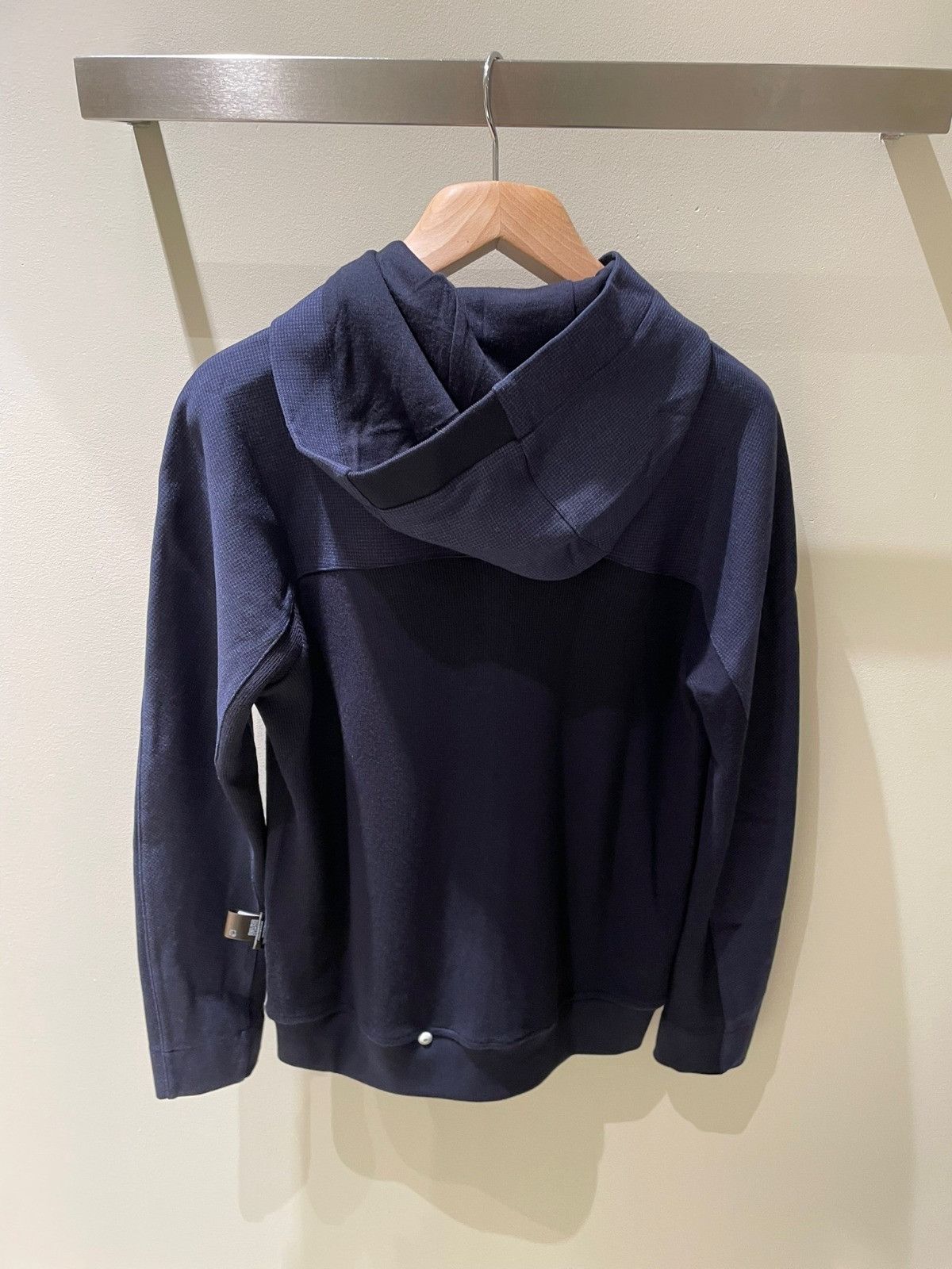 Loro Piana o1srvl11e1224 Leisure Hooded Bomber Jacket in Navy Blue Size US L / EU 52-54 / 3 - 2 Thumbnail