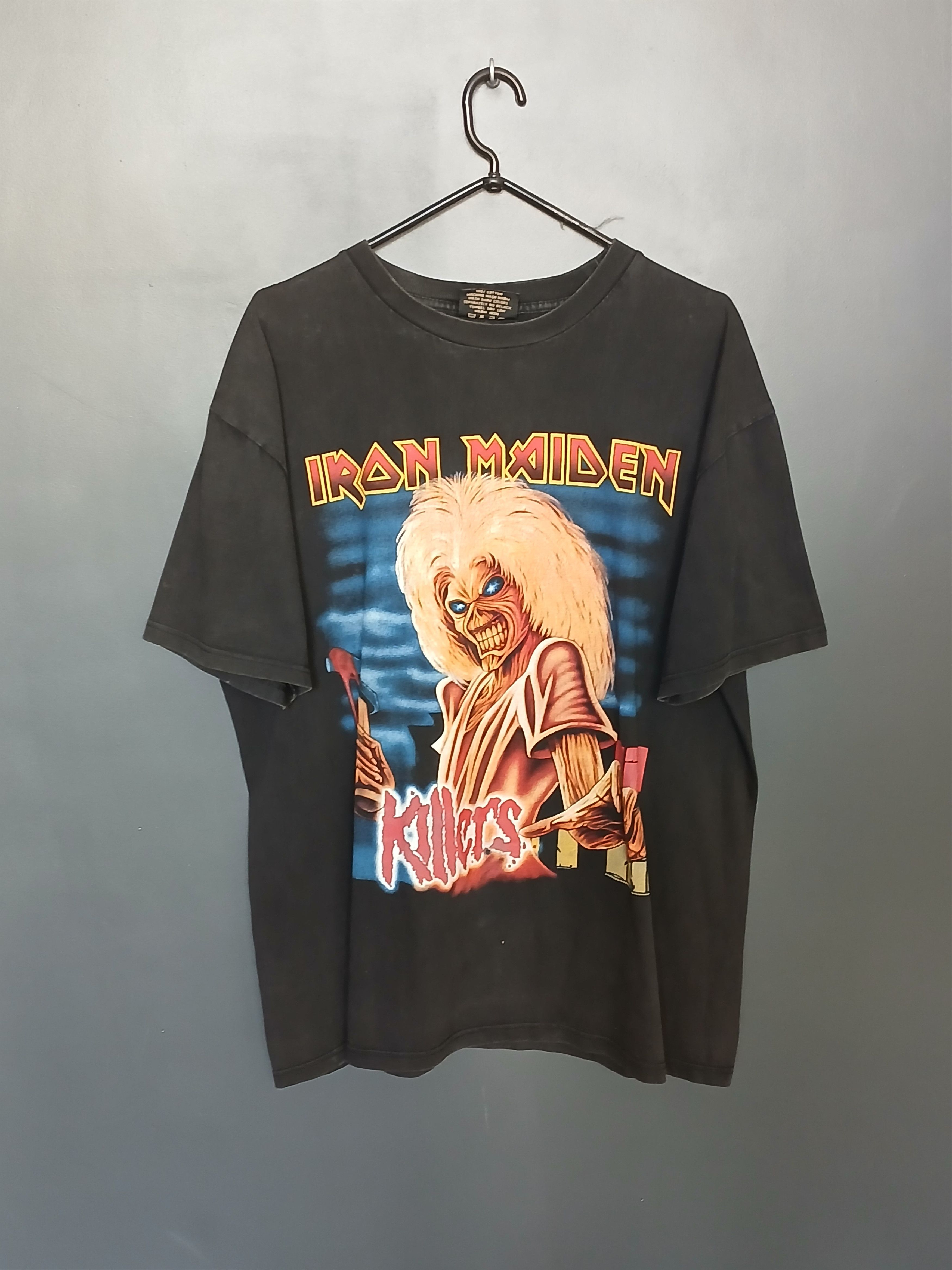 Iron Maiden Iron Maiden T-Shirt Size US XL / EU 56 / 4 - 1 Thumbnail
