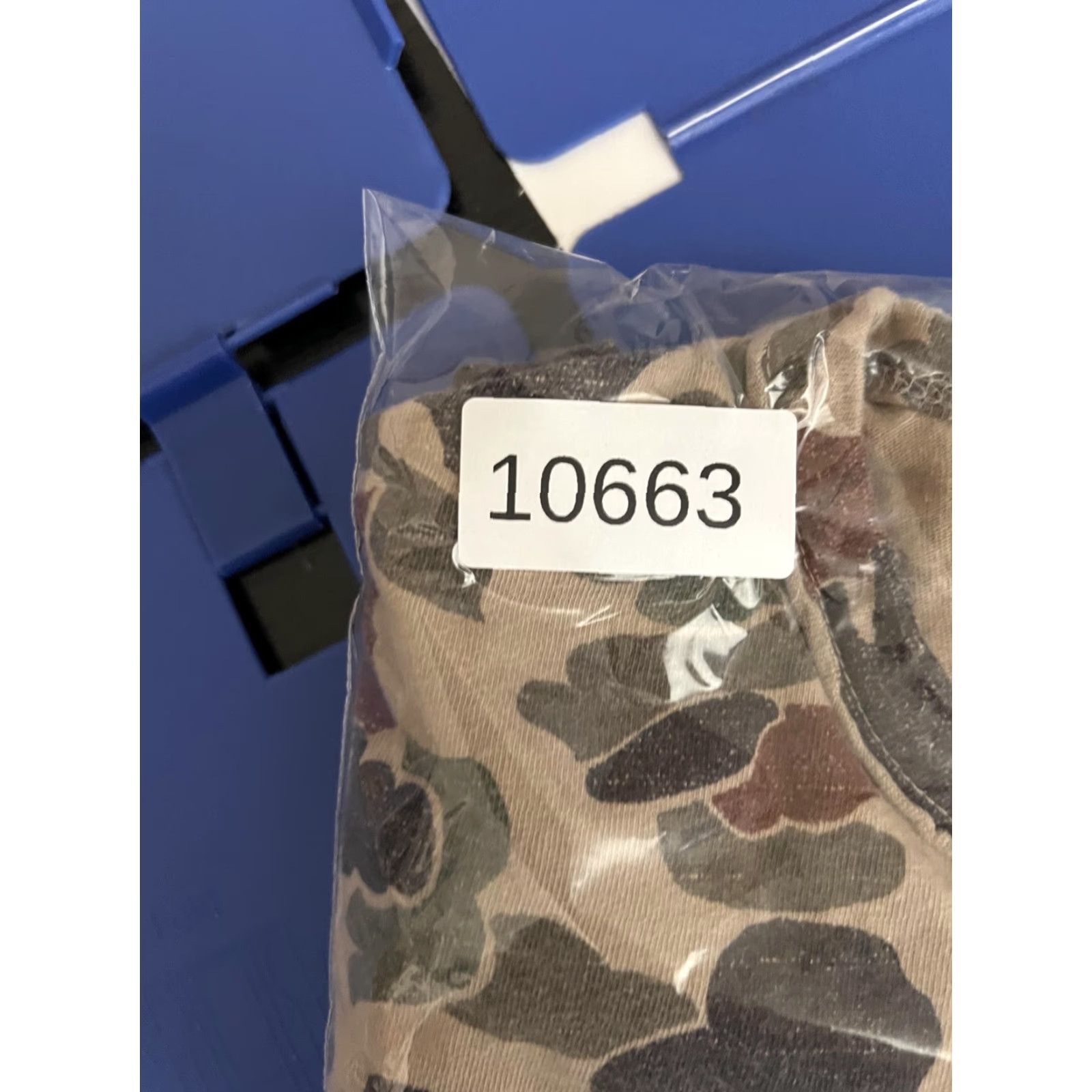 Lucky Brand Lucky Brand Henley T-Shirt Mens Small Beige Camouflage Short Sleeve Casual Size US S / EU 44-46 / 1 - 7 Thumbnail