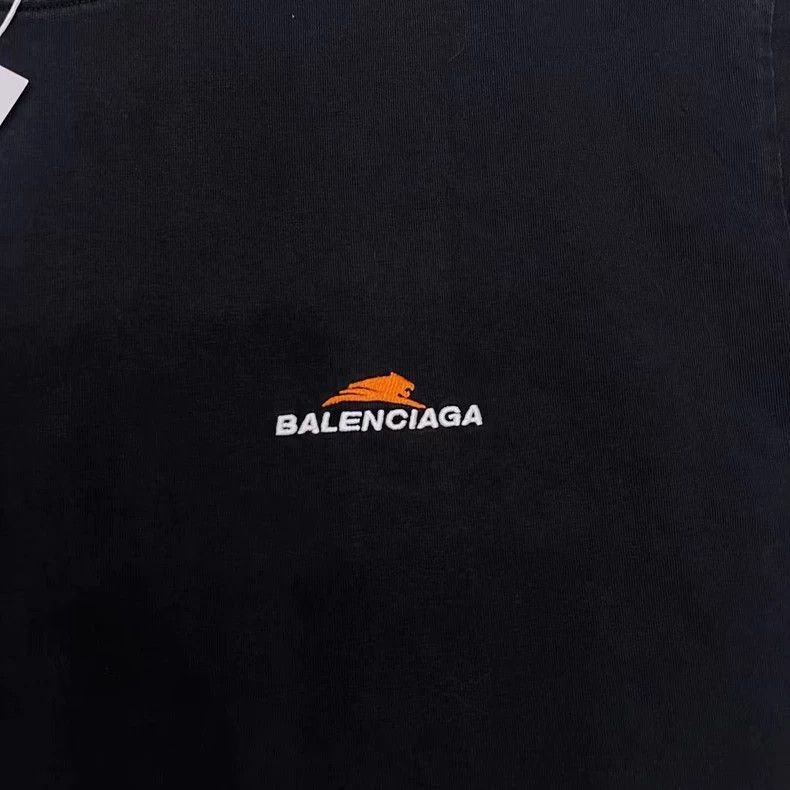 Balenciaga Balenciaga Black Year of the Tiger Limited Short Sleeve Size US M / EU 48-50 / 2 - 4 Thumbnail