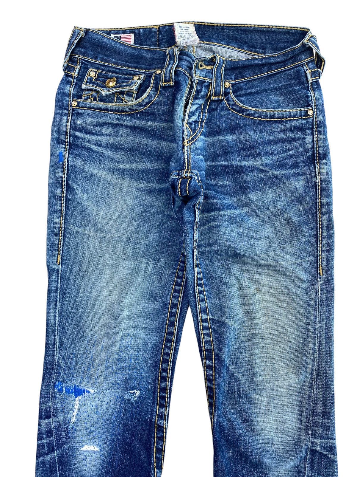 True Religion True Religion Whiskers Faded Wash Style Twist Leg Jeans Size US 30 / EU 46 - 2 Thumbnail