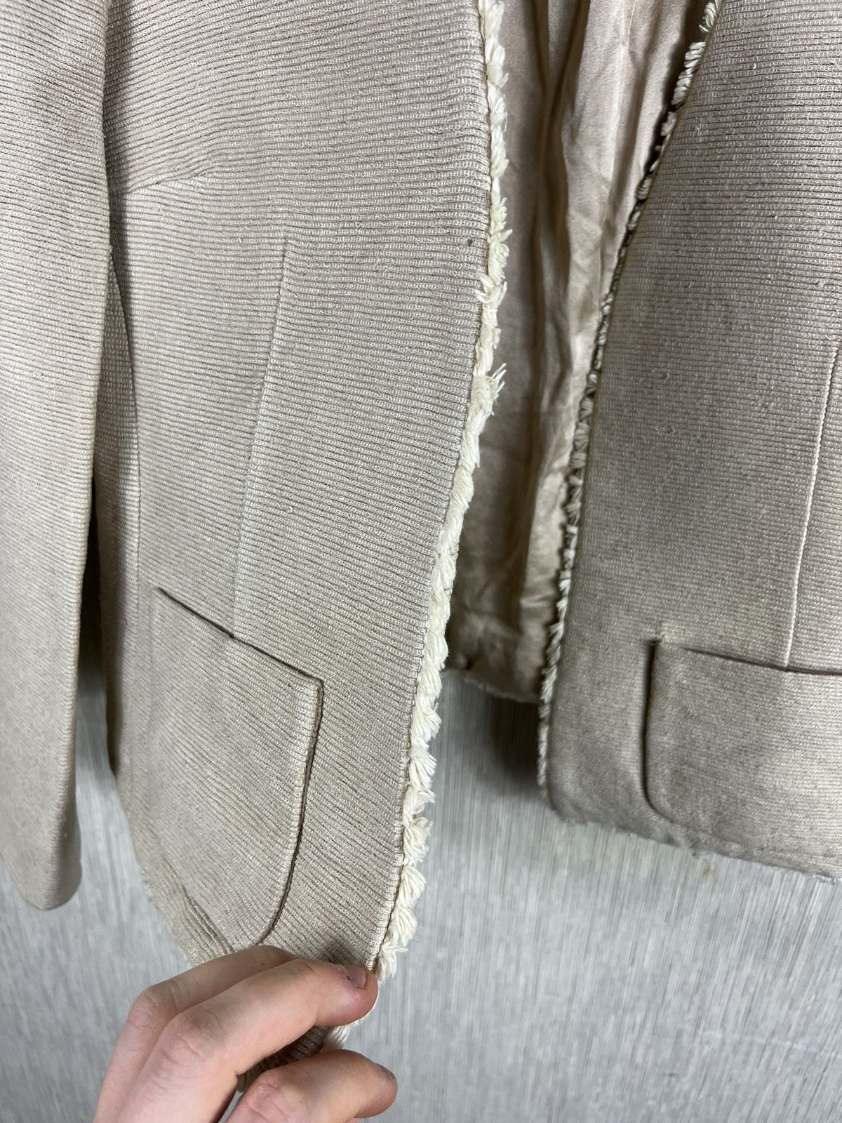 Designer × L'AGENCE L’agence raw silk blazer striped jacket distressed sand Size M / US 6-8 / IT 42-44 - 10 Thumbnail