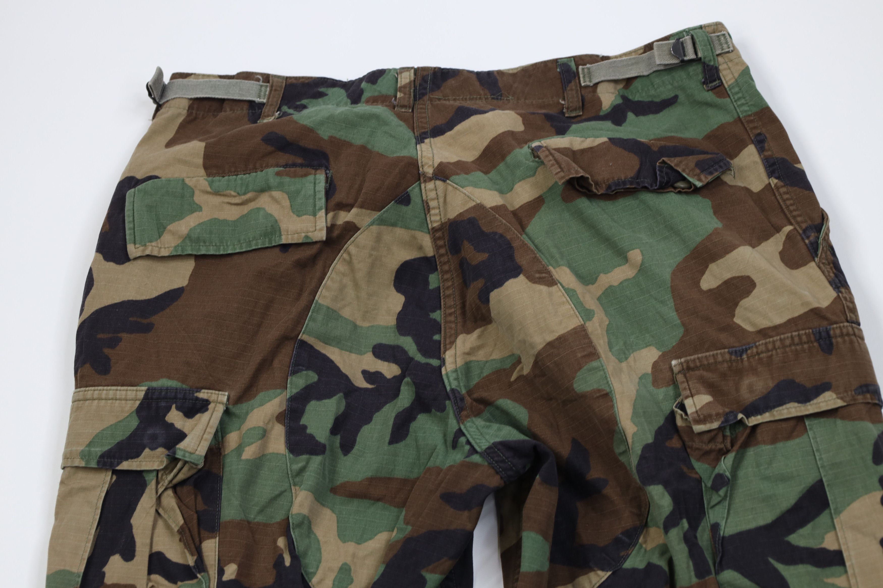 Vintage Vintage 90s USGI Woodland Camouflage Combat Cargo Pants Size US 34 / EU 50 - 12 Thumbnail