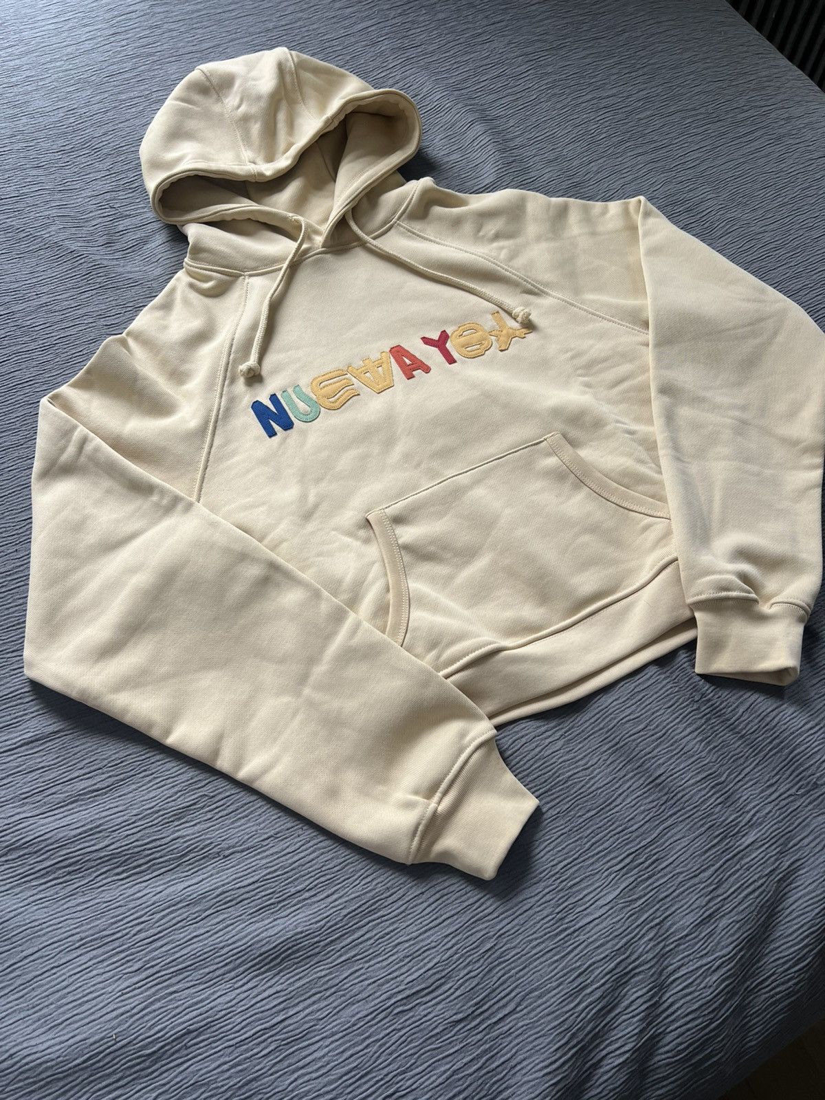 Zara Bad Bunny Zara Nueva Yol Patches Hoodie Sweatshirt Size XS Size US XS / EU 42 / 0 - 3 Thumbnail