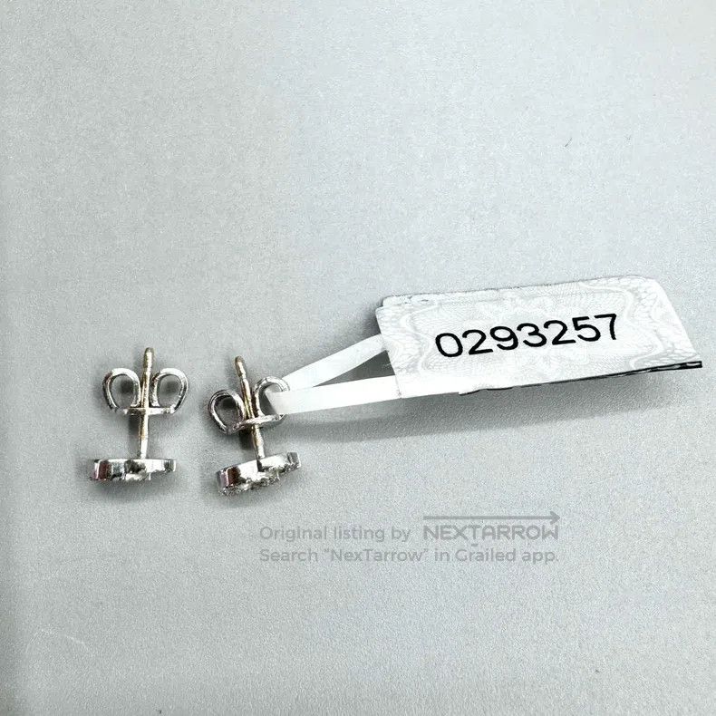 Gucci Gucci 18K White Gold Running Double G Studs Size ONE SIZE - 3 Thumbnail