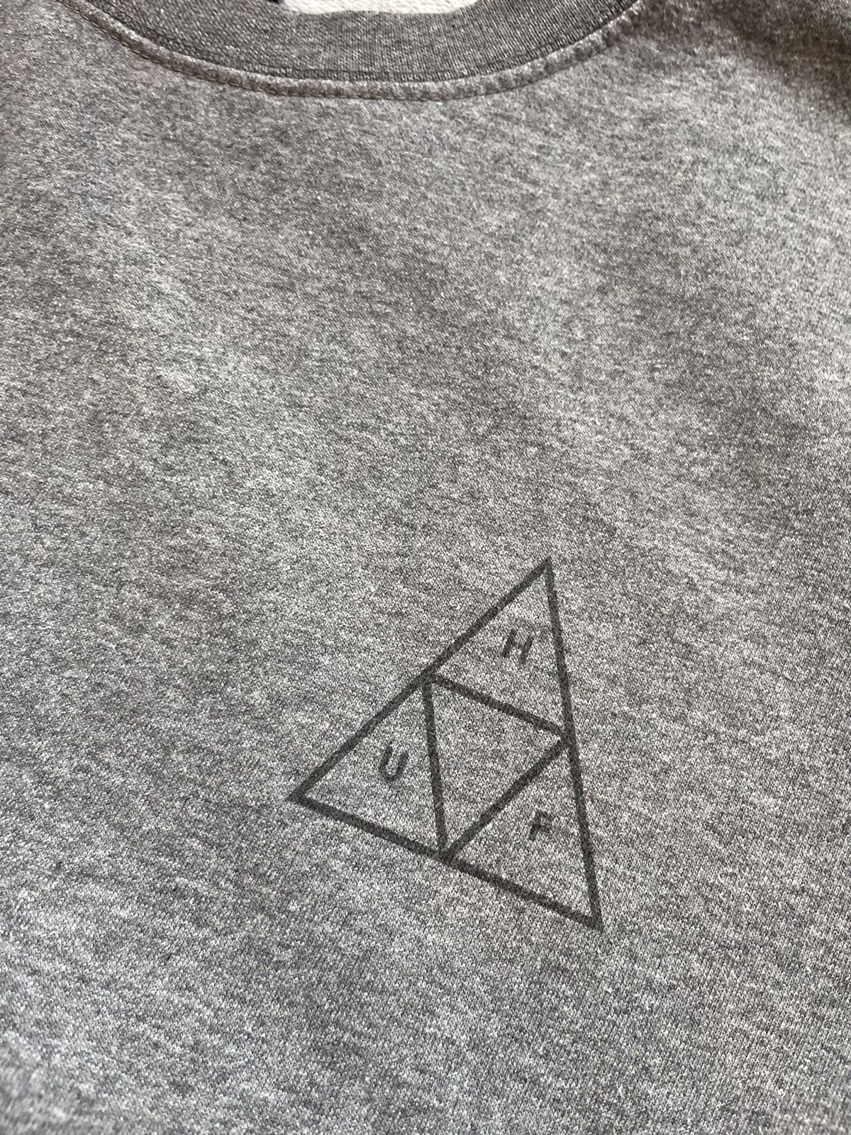 Huf HUF sweatshirt blank grey minimalistic Size US L / EU 52-54 / 3 - 10 Thumbnail