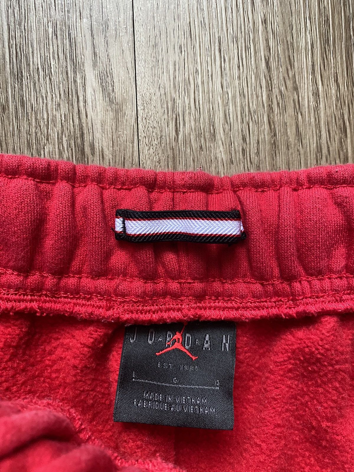 Jordan Brand × Nike Y2K JORDAN TECH TRACK SWEATPANTS Size US 33 - 9 Thumbnail