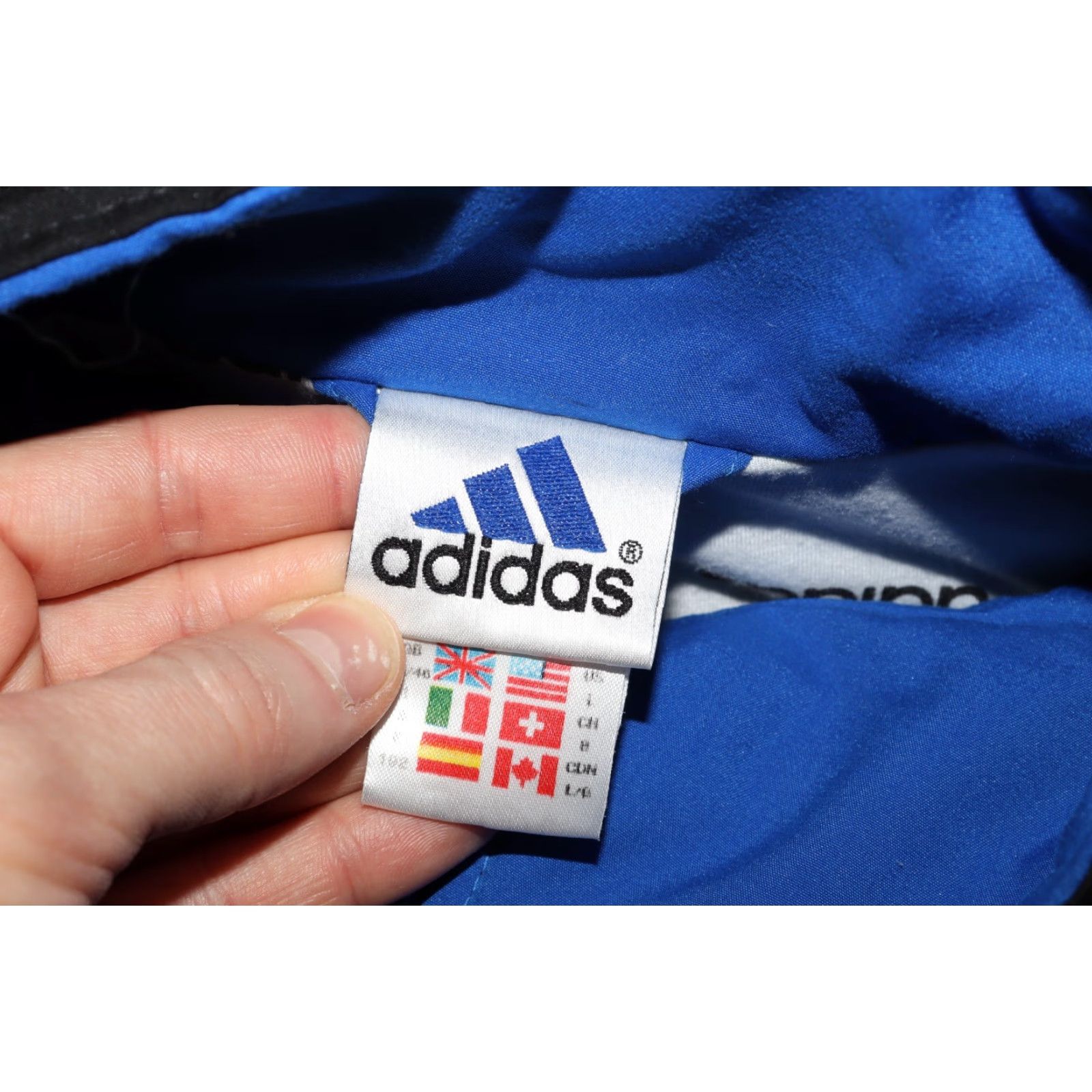 Adidas ADIDAS Jacket Vintage 1996/1998 Black Blue Large Men Regular Full Zip 90s Swiss Shooting Sport Federation Size US L / EU 52-54 / 3 - 5 Thumbnail