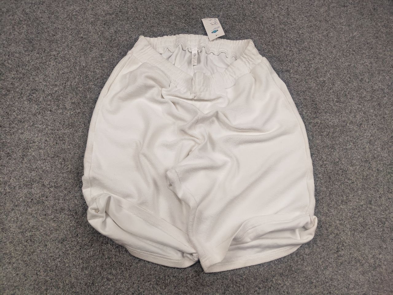 Other AELIZA studio Design unique White Baggy inside out shorts Size US 32 / EU 48 - 2 Thumbnail