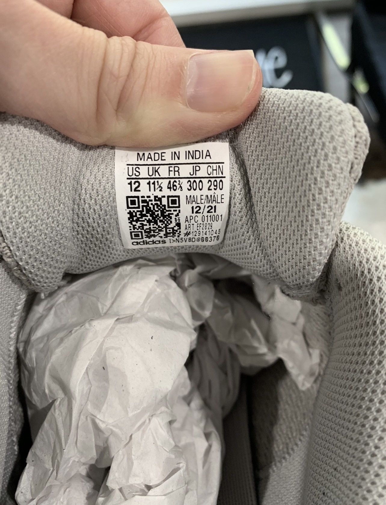 Adidas × Yeezy Yeezy 700 V2 static size 12 Size US 12 / EU 45 - 10 Thumbnail