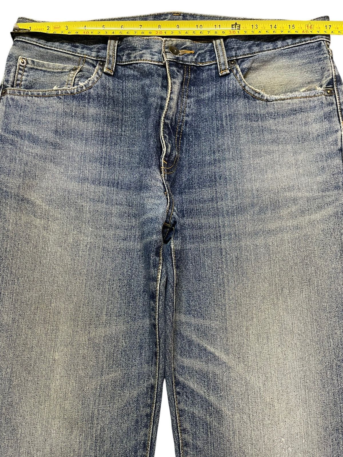 Uniqlo Vintage Japanese Uniqlo Blue Faded Wash Style Bootcut Jeans Size US 34 / EU 50 - 11 Thumbnail