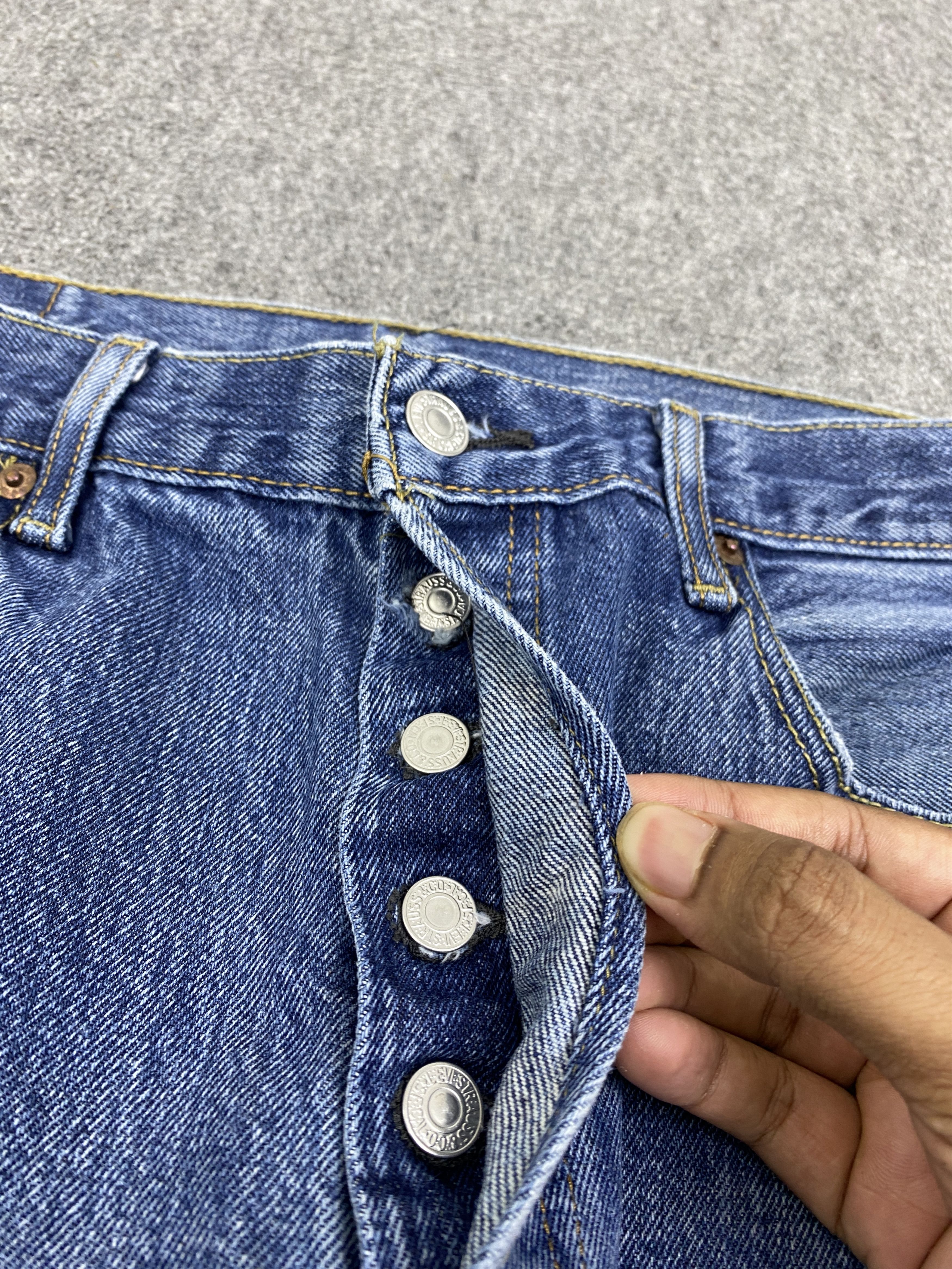 Levi's × Vintage Blue Denim Vintage Levi's 501 Jeans Size US 35 - 19 Thumbnail