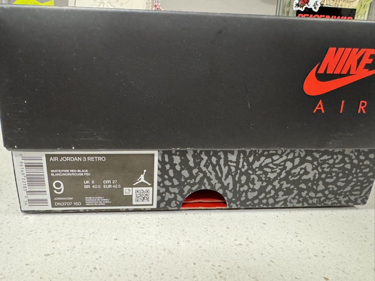 Jordan Brand Jordan 3 fire red Size US 9 / EU 42 - 10 Thumbnail