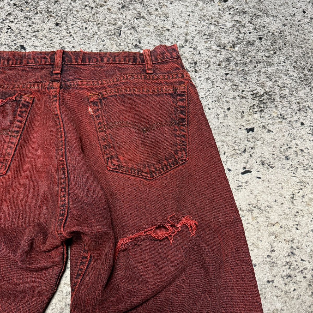 Levi's Vintage Levi’s 505 Red Dyed Thrashed Faded Denim Jeans Size US 34 / EU 50 - 5 Thumbnail