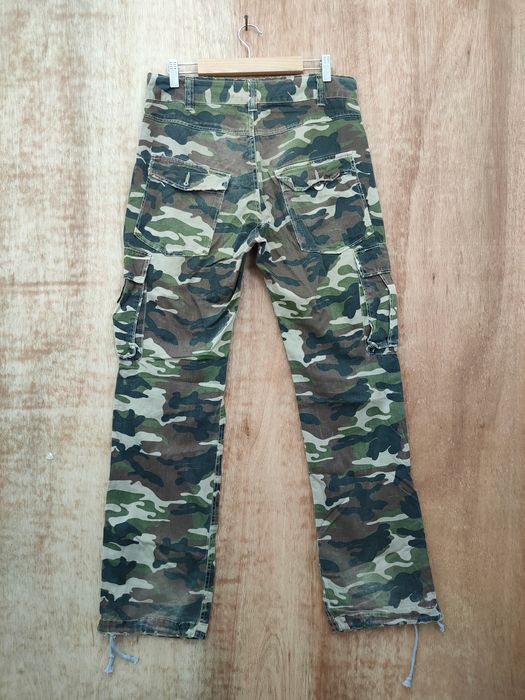 Japanese Brand over whelm camo military multipocket cargo pants #46-002DLL Size US 30 / EU 46 - 1 Thumbnail