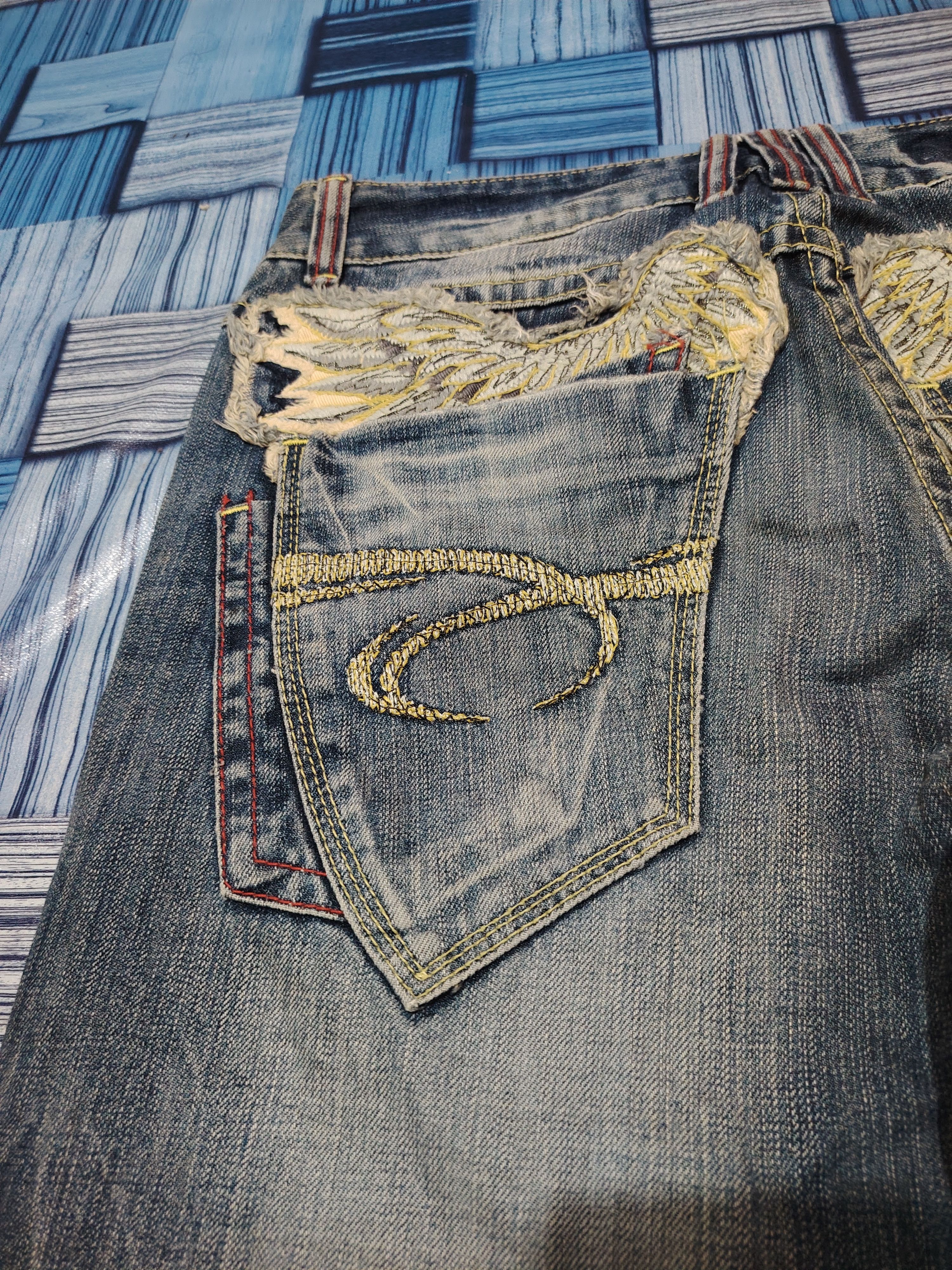 Japanese Red Pepper Flared Jeans Distressed Denim