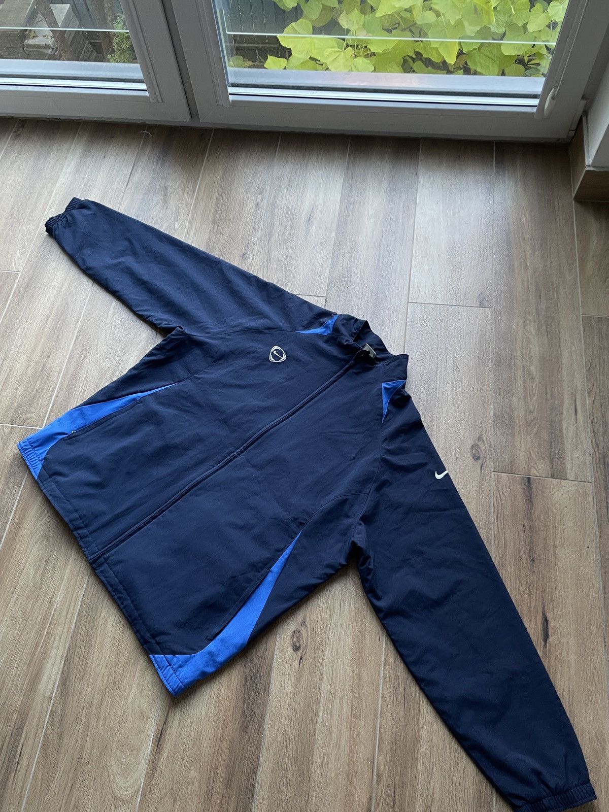 Nike Nike Vintage Nylon Track Jacket Drill Japanese Avant Garde Size US XL / EU 56 / 4 - 8 Thumbnail