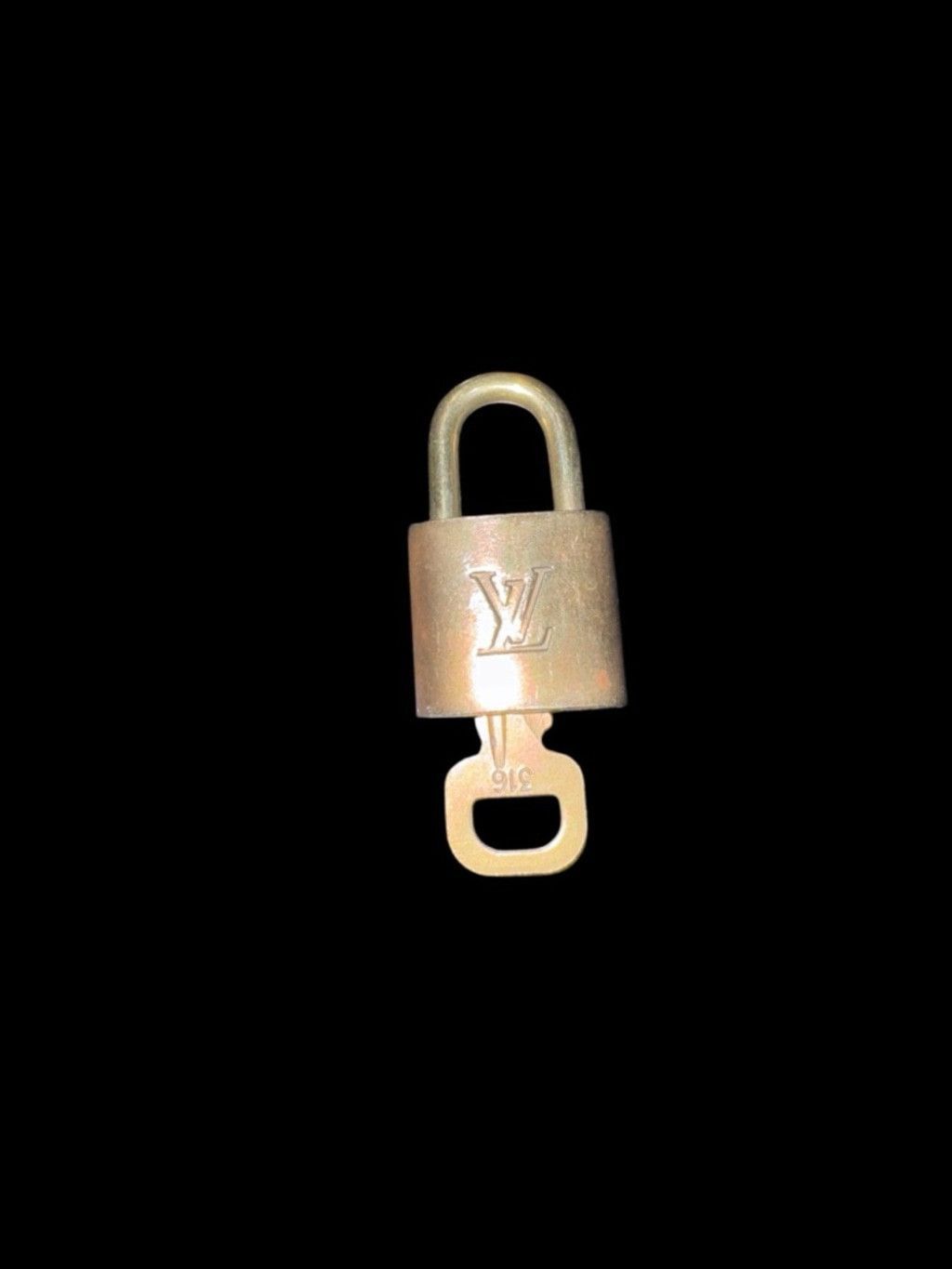 Louis Vuitton Louis Vuitton Brass Gold Padlock with Key #316 & COA Size ONE SIZE - 1 Thumbnail