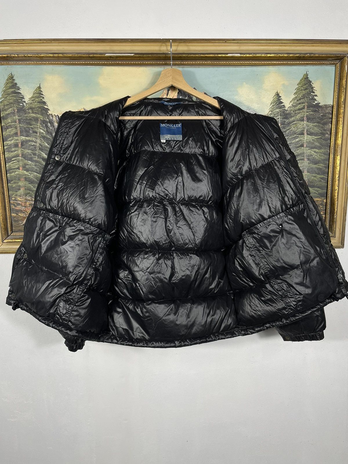 Designer × Moncler Moncler Grenoble Giubbotto Black Puffer Hoodie Shiny Drill Size US M / EU 48-50 / 2 - 8 Thumbnail