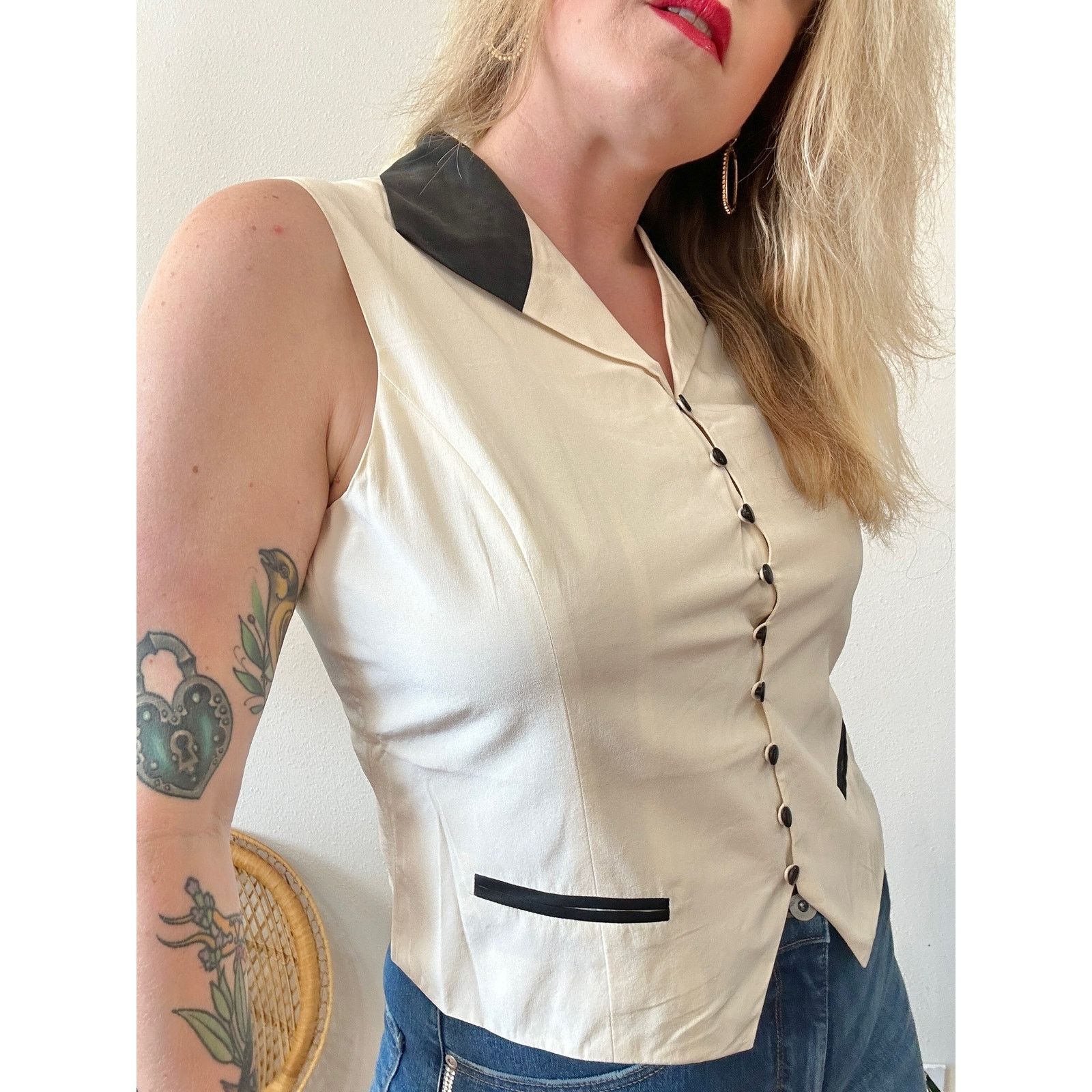 Vintage 90’s Ivory & Black Silk Vest size 14 Size XL / US 12-14 / IT 48-50 - 2 Thumbnail
