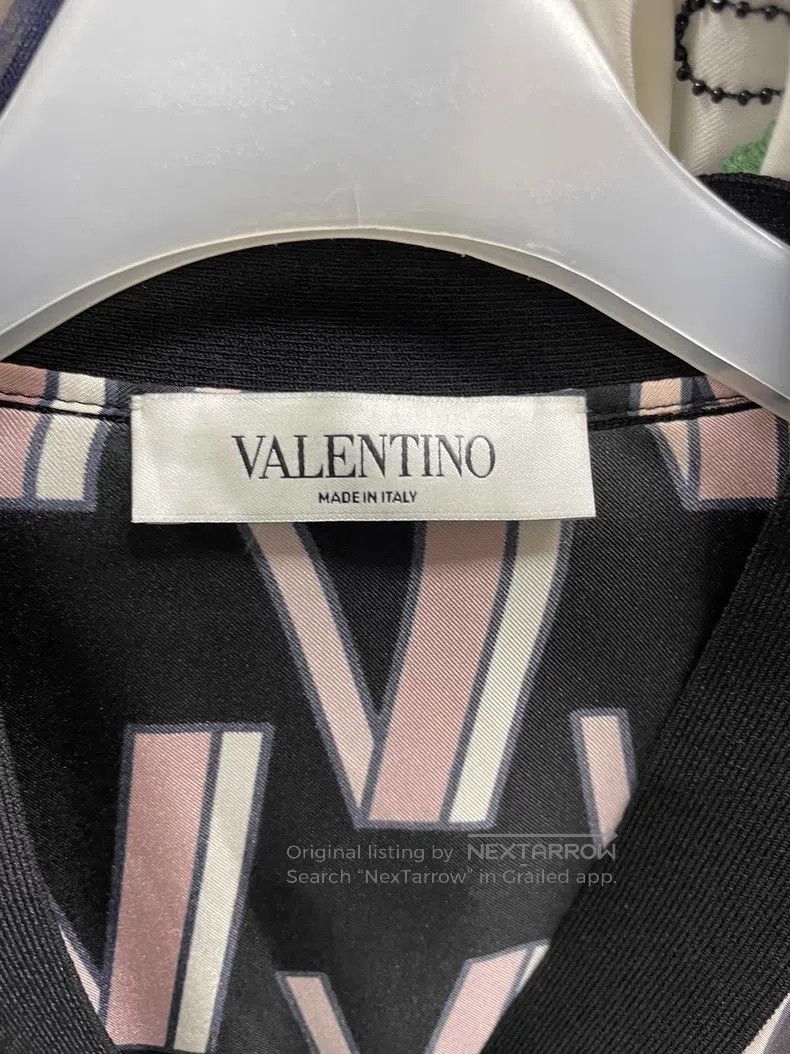 Valentino Valentino V-letter silk cardigan Size XS / US 0-2 / IT 36-38 - 2 Thumbnail