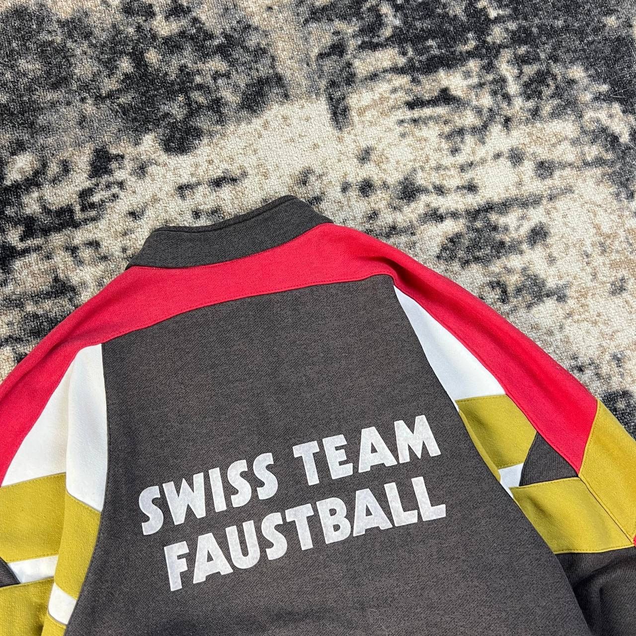 Adidas Vintage 90s Adidas Swiss Team Faustball 1/4 Zip Sweatshirt Size US L / EU 52-54 / 3 - 8 Thumbnail
