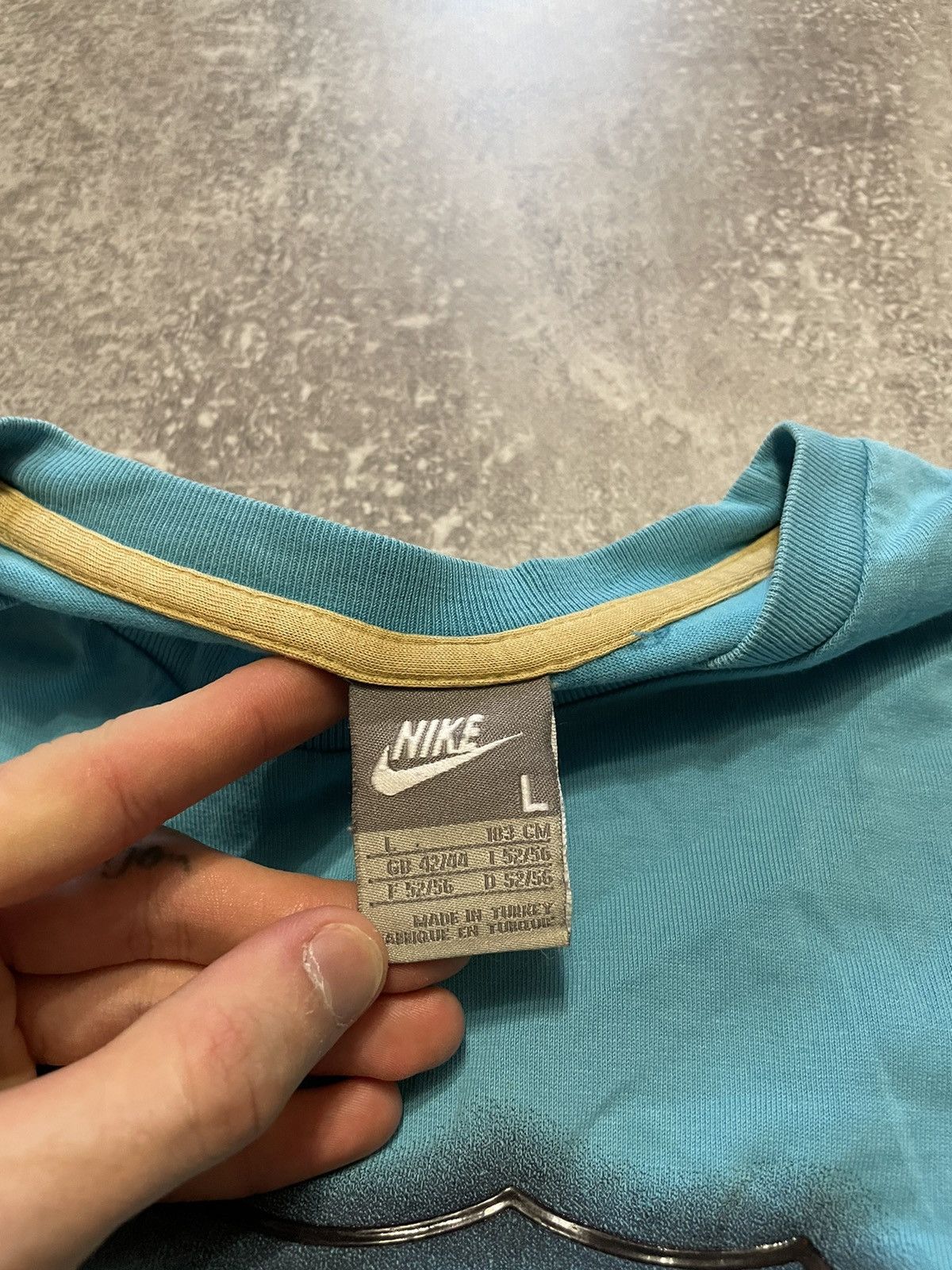 Nike × Vintage Vintage Nike F.C Barcelona T-Shirt Size US L / EU 52-54 / 3 - 6 Thumbnail