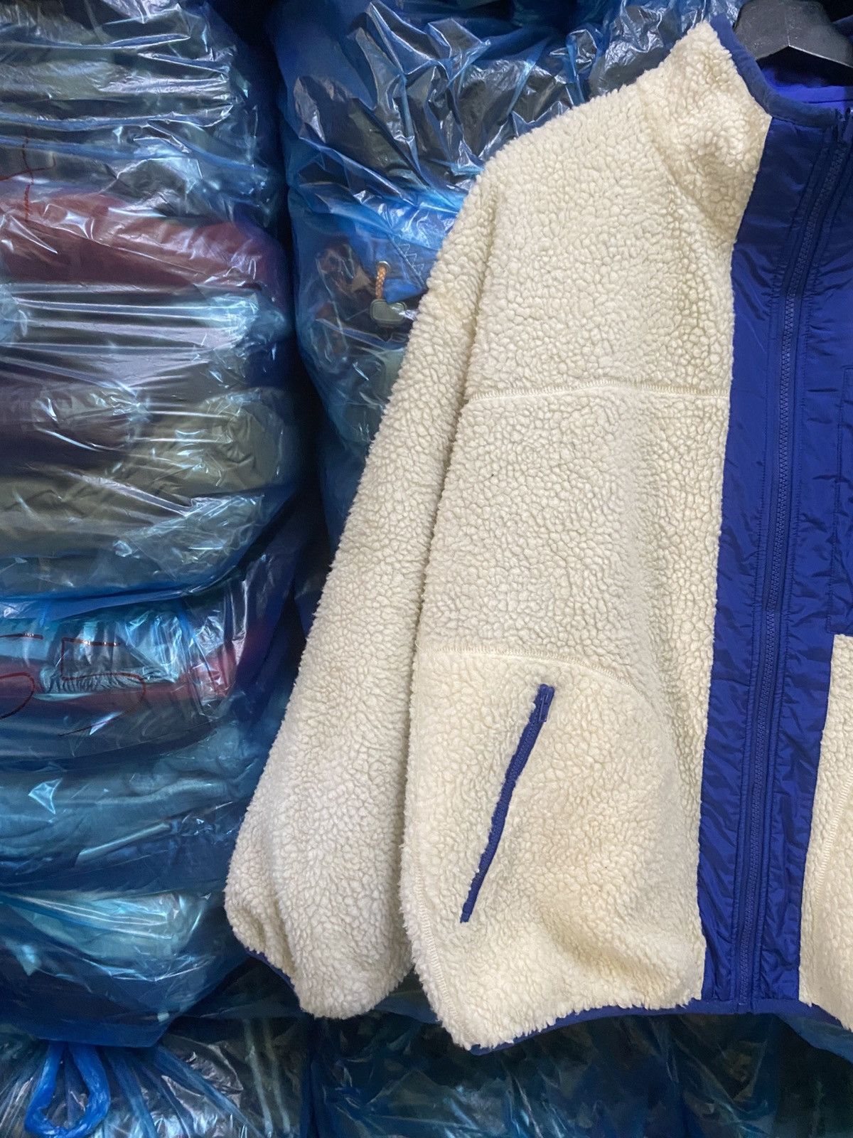 Japanese Brand W Closet Japan Cream Sherpa Fleece Jacket Blue Nylon Panels Size US L / EU 52-54 / 3 - 5 Thumbnail